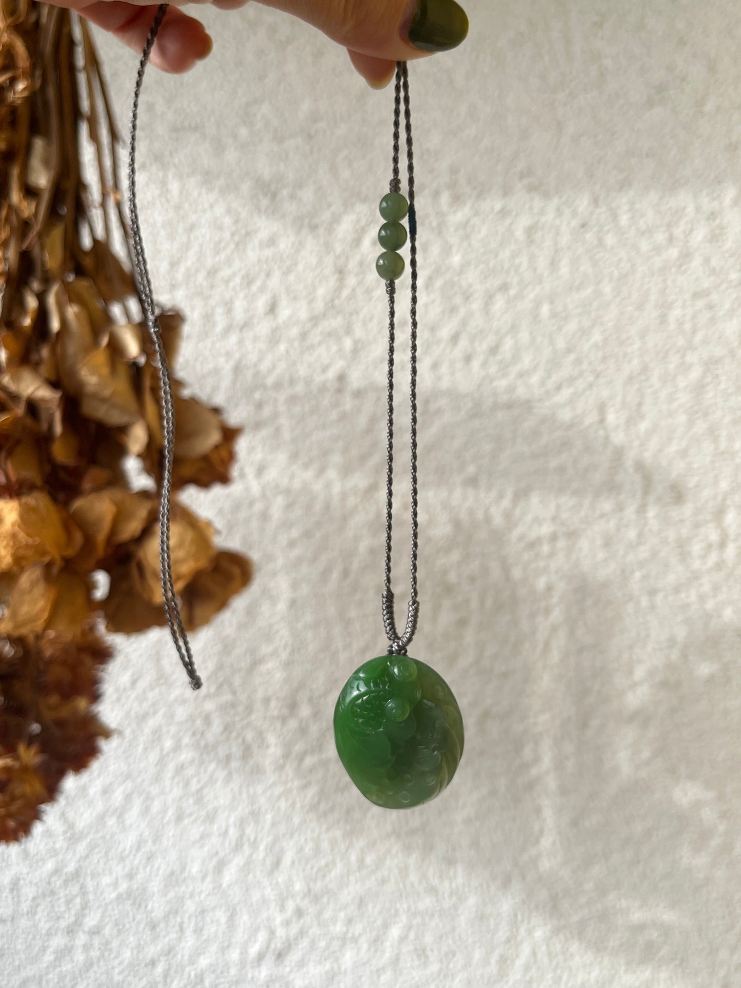 Hand Carved Green Hetian Jade Koi Fish and Lotus Leaf | 手雕碧玉白加绿荷叶金鱼