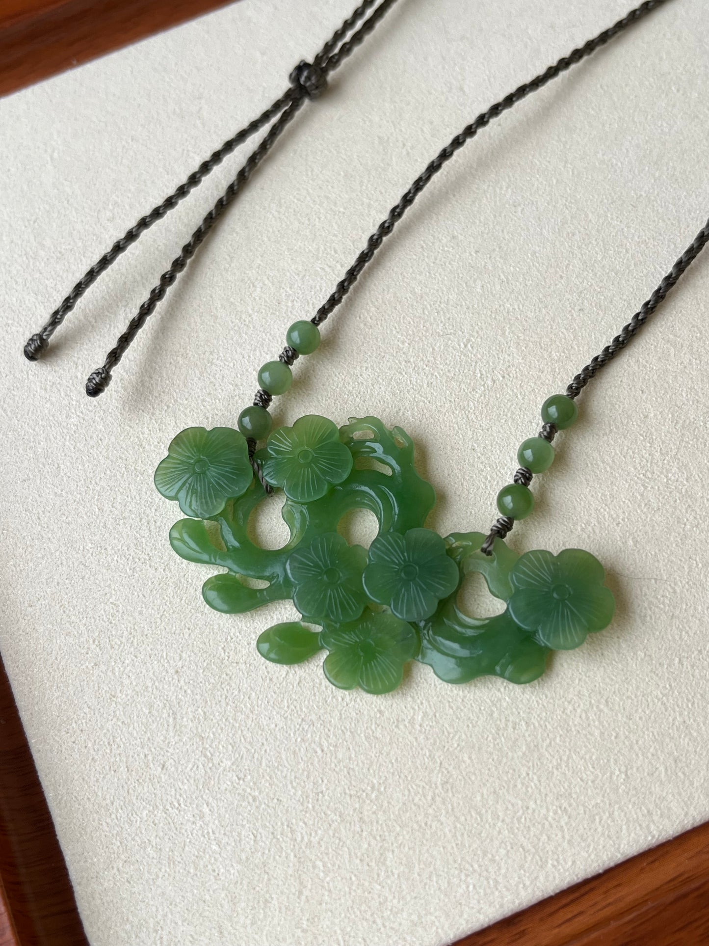 Hand Carved Green Hetian Jade Plum Blossom Pendant  | 手雕和田碧玉梅花