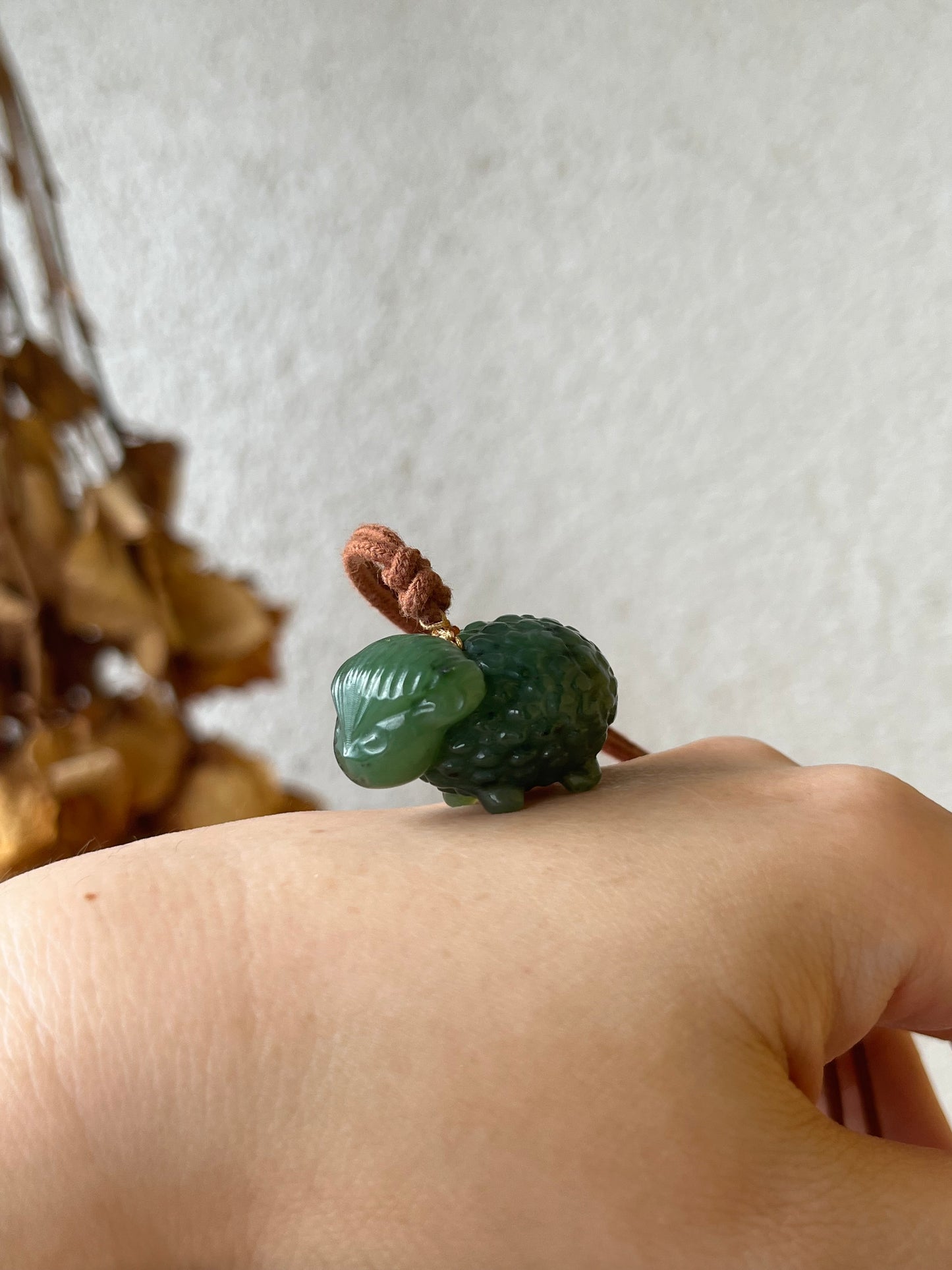 3D Carving Green Hetian Jade Sheep | 可爱碧玉小羊