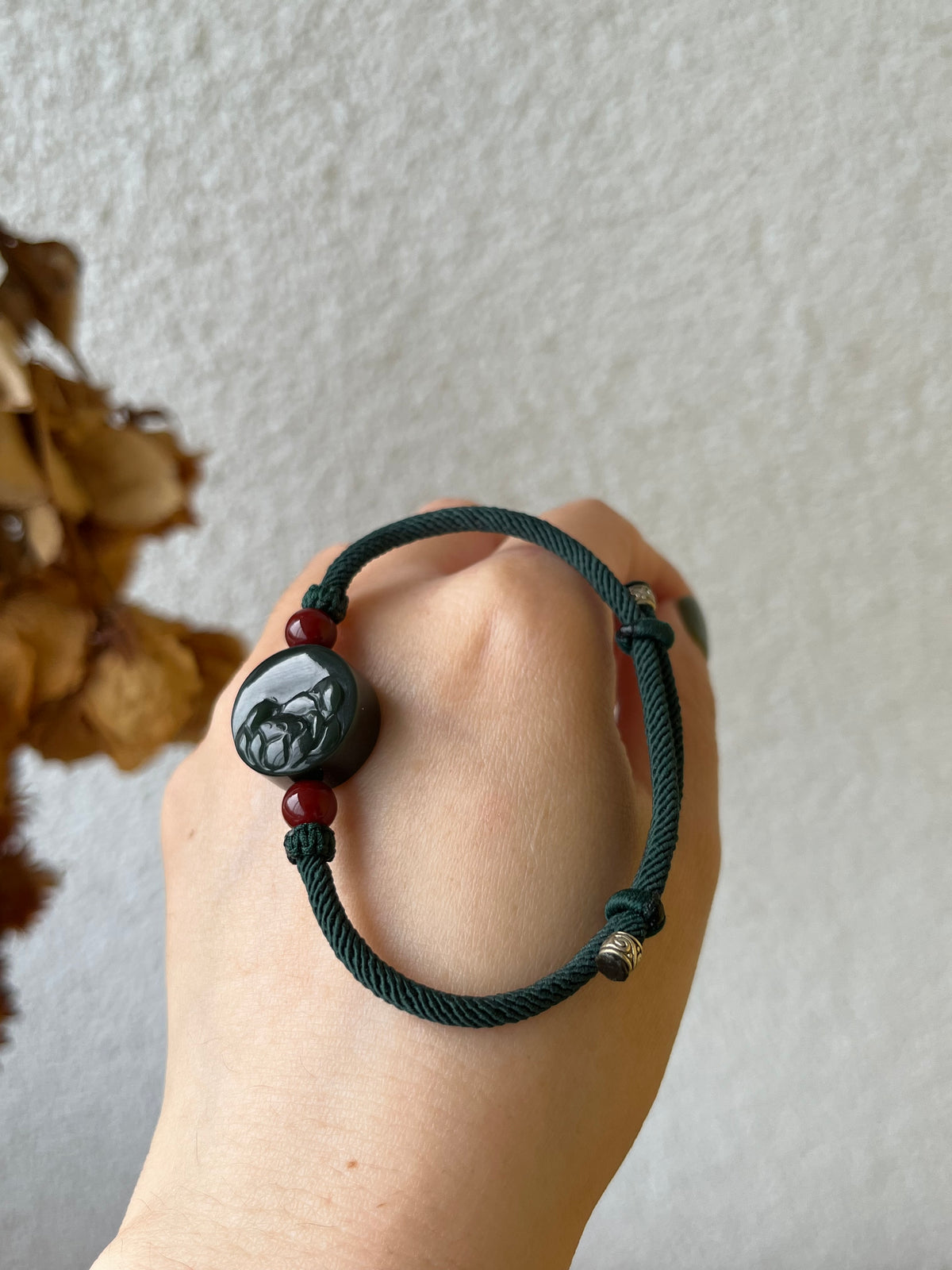 Hand Carved Drak Green Hetian Jade Lotus Bracelet | 手雕青玉一细荷花手牌