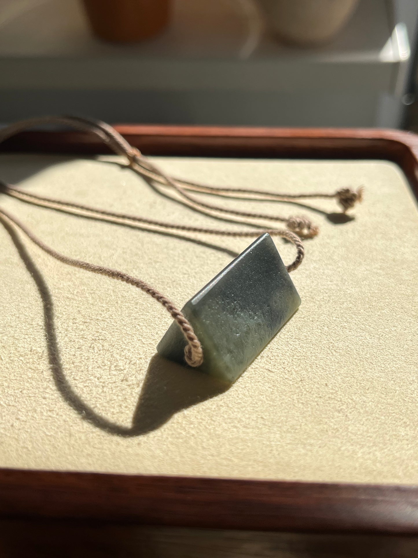 Ancient Style Qinghua Hetian Jade Triangle Pendant | 和田青花古风吊坠