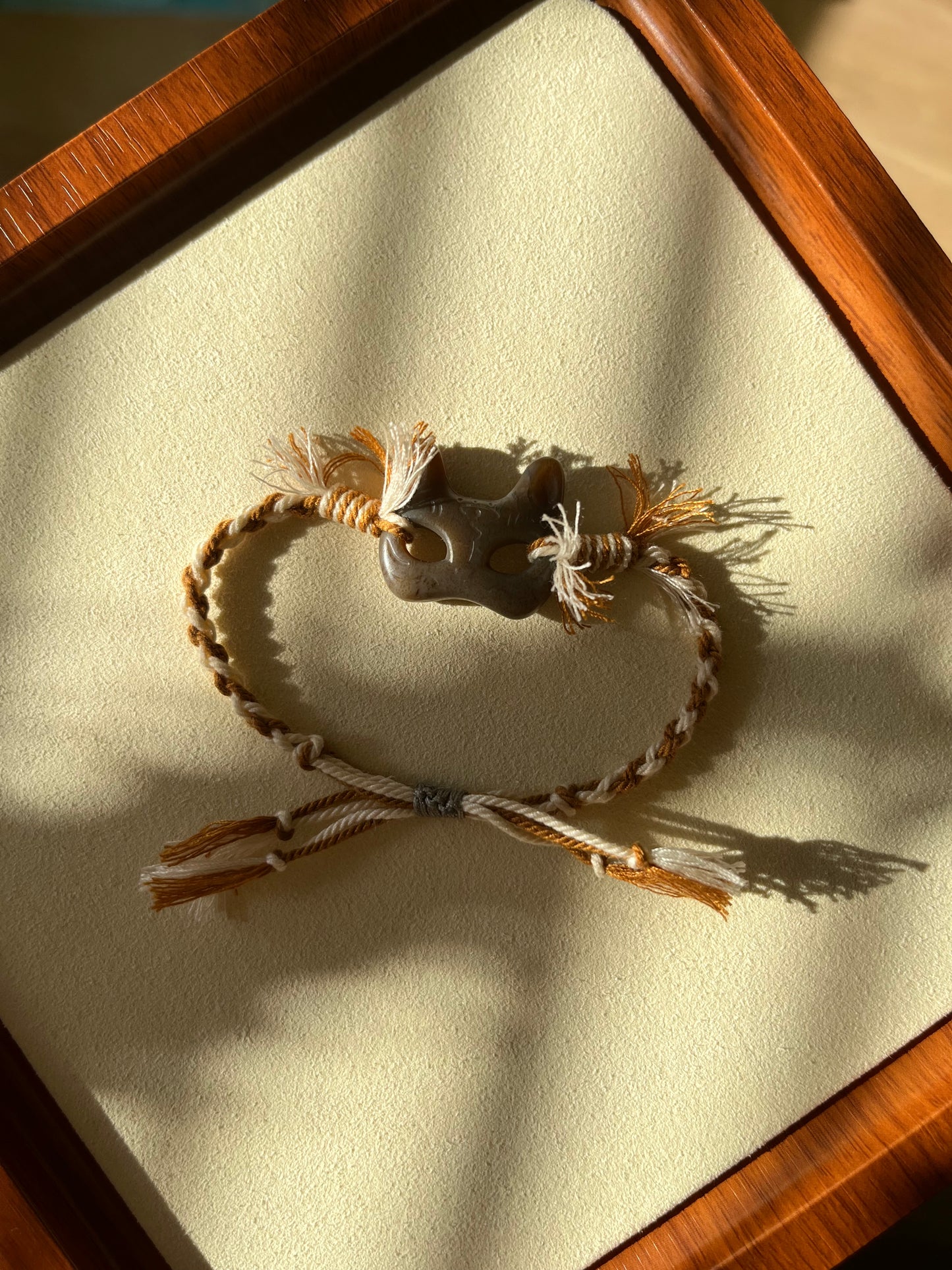 Handmade Bracelet with a Brown Hetian Jade Cat Mask