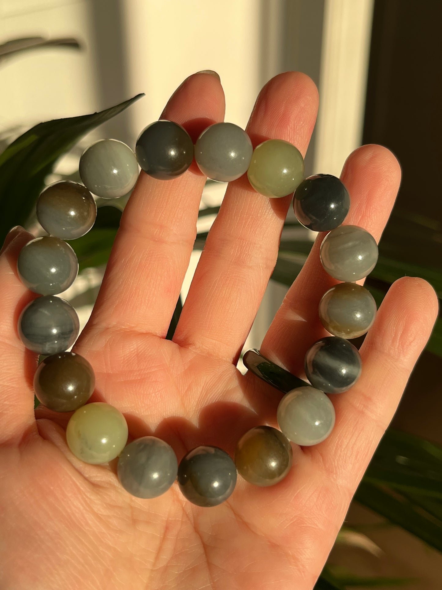 12mm Multi-Color Hetian Jade Beaded Bracelet | 和田楼兰三色手串