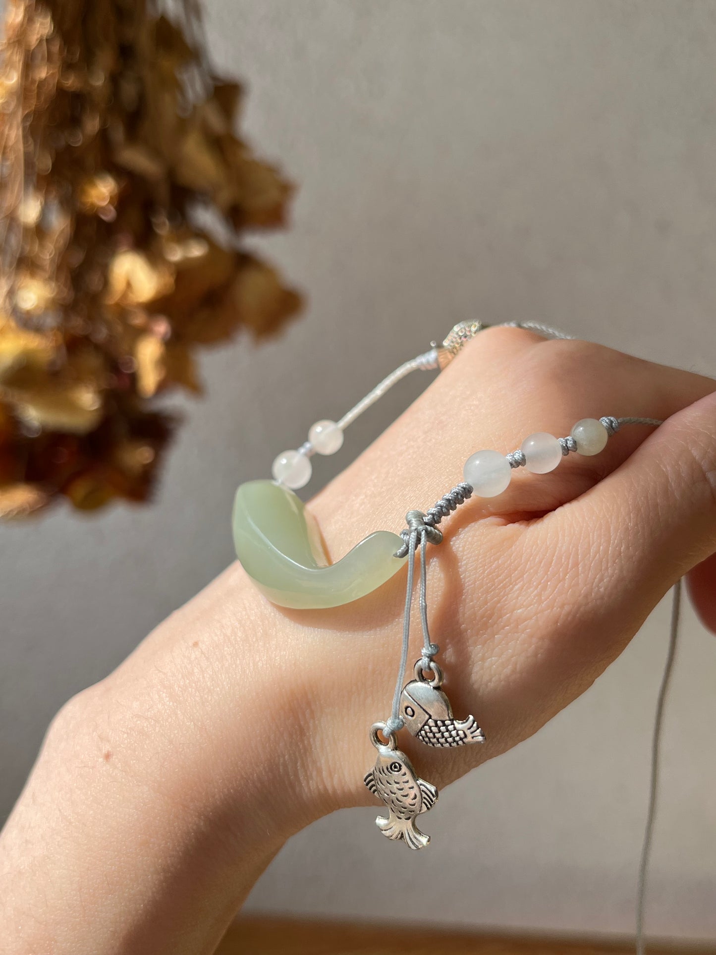 Designed Necklace Crafted from a Hand Carved Hetian Jade Fish Pendant, 设计款和田青海冰晴鱼项链