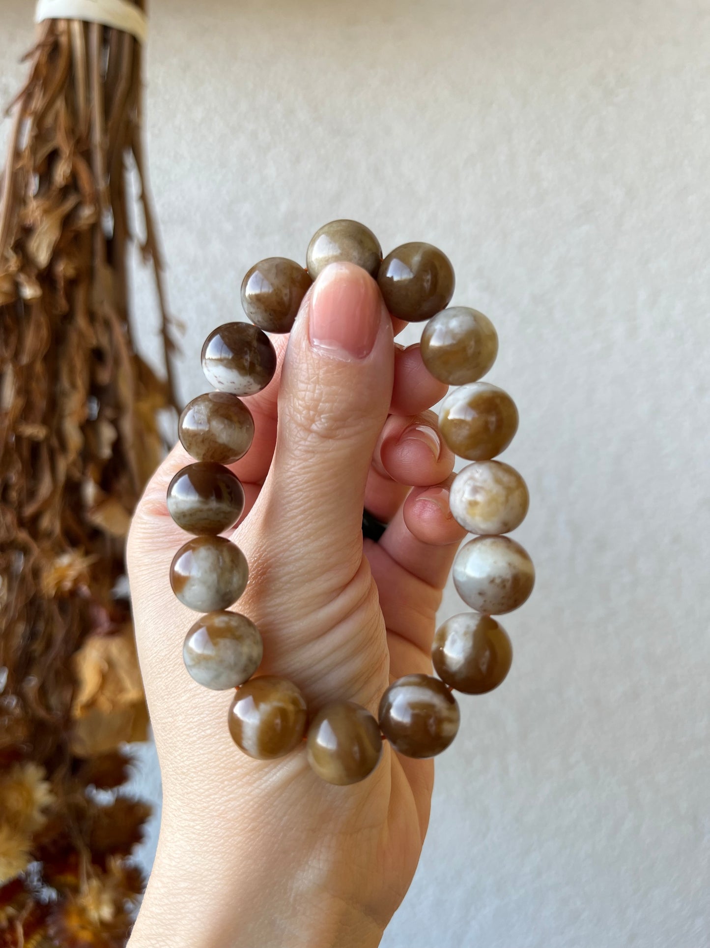 12mm Brown and White Hetian Jade Bracelet | 和田牛轧糖手串