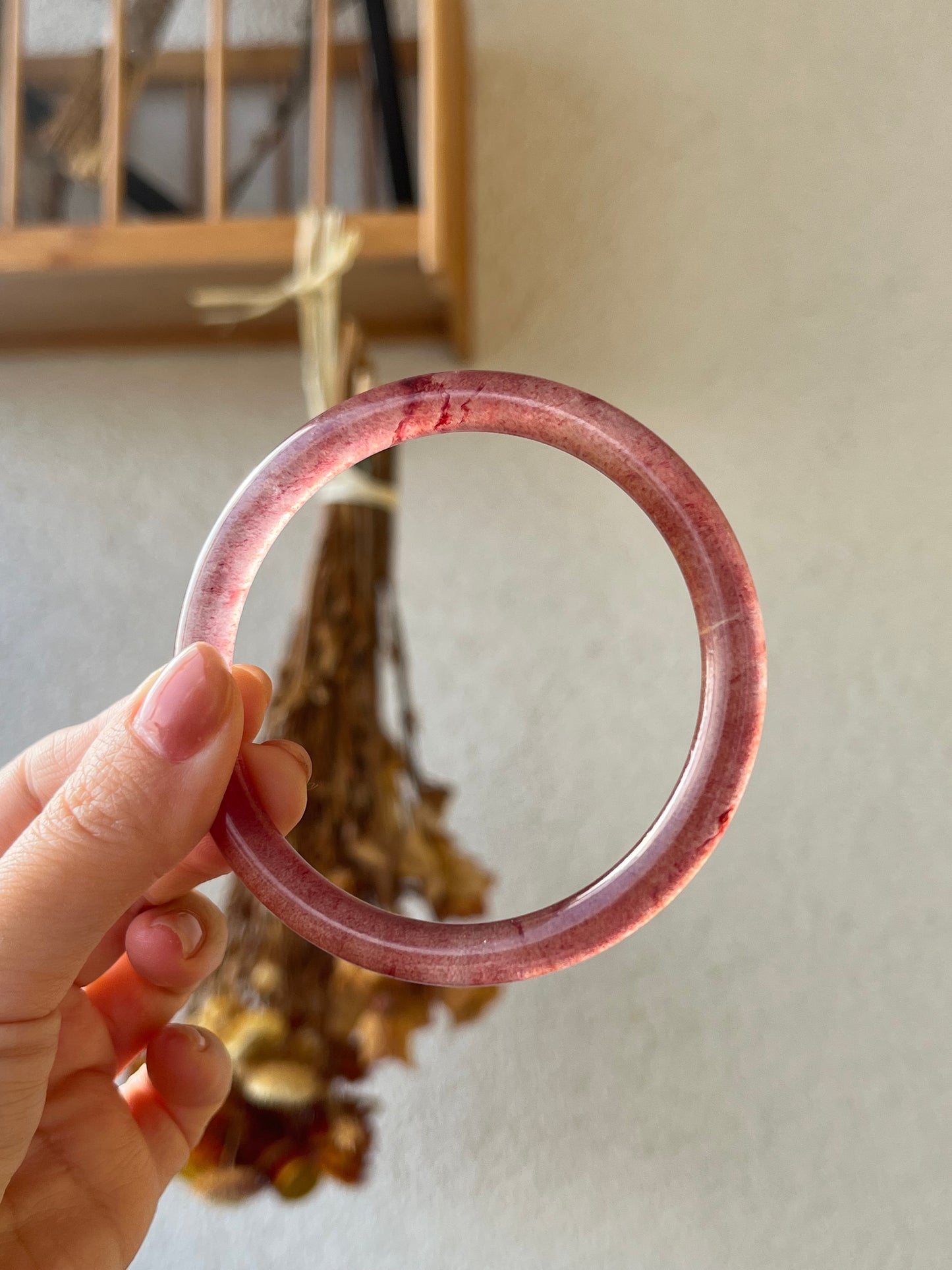 Strawberry Quartz Bangle 61mm， 草莓晶手镯