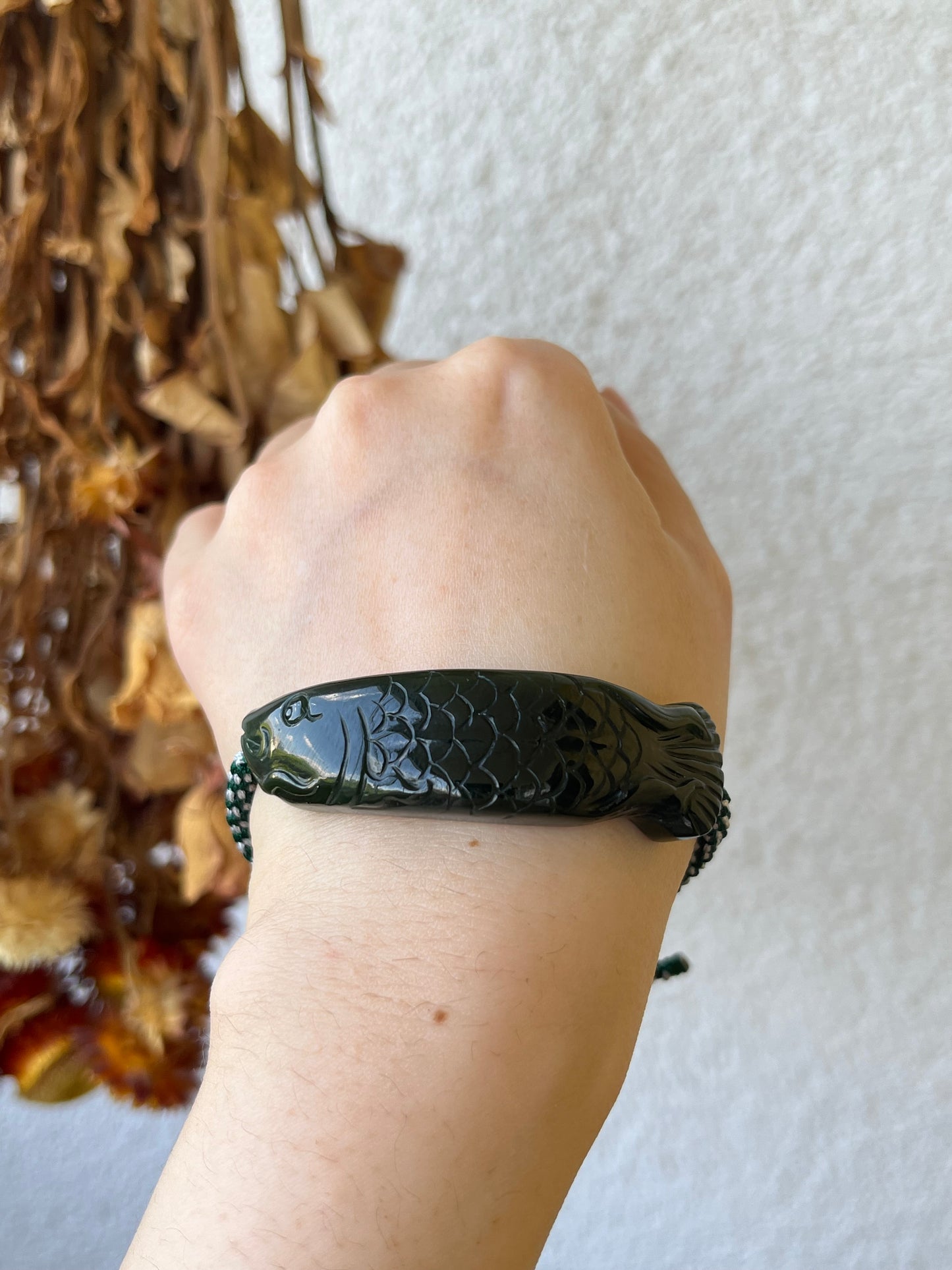 Handmade Bracelet with a Hand Carved Dark Green Hetian Jade Fish Pendant，碧玉红皮老料鱼手牌