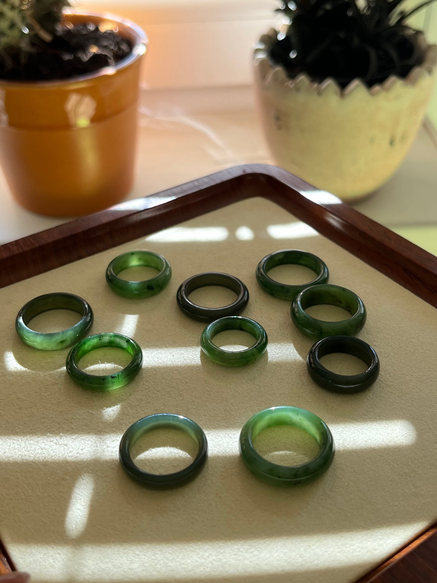 Green Hetian Jade Rings | 和田碧玉, 湖水绿戒圈