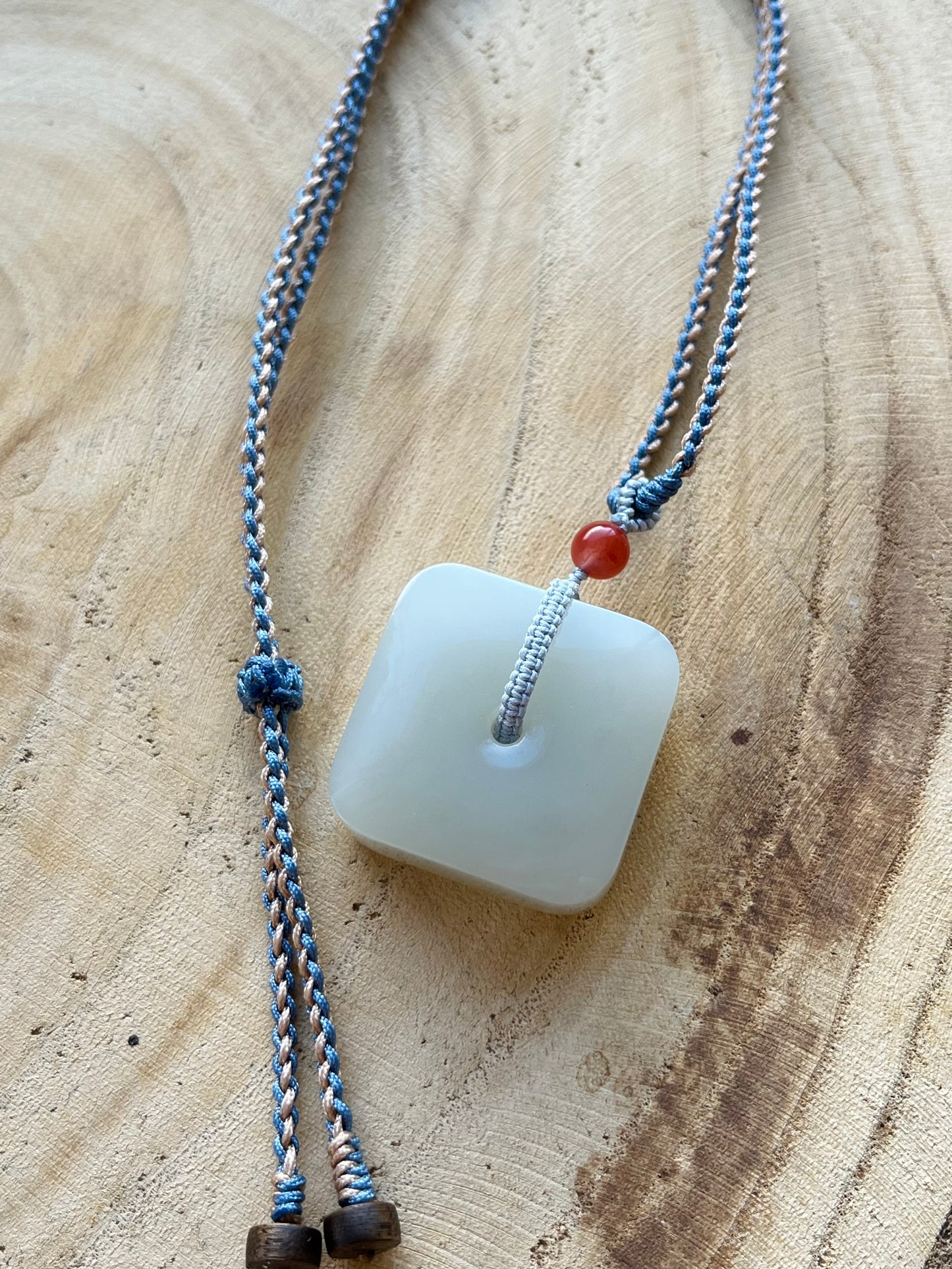 Hetian White Jade Square Peace Buckle (Jade PI Pendant)，和田青海青白玉方扣