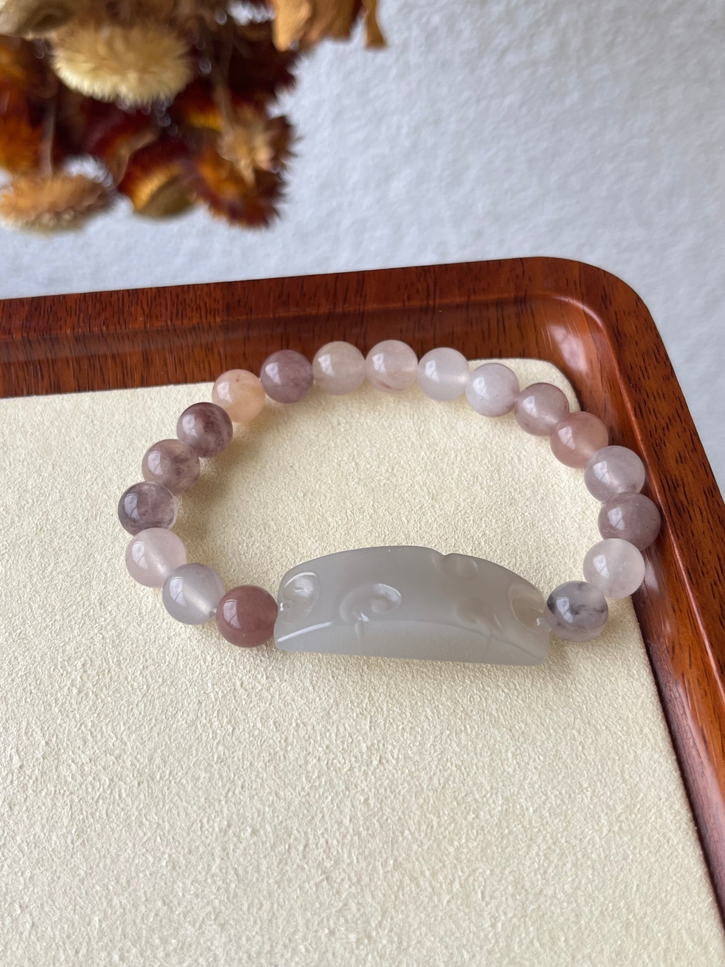 Bracelet Crafted from a Hand Carved Ruyi Pattern Purple Hetian Jade Pendant | 和田冰胶烟紫手牌
