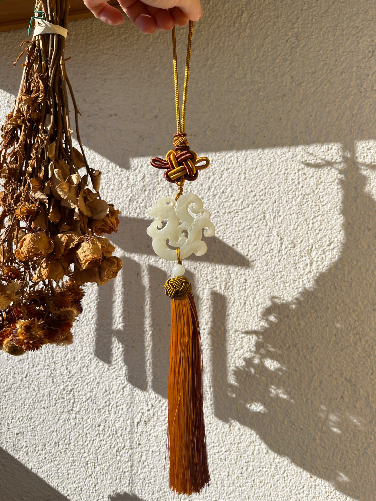 White Hetian Jade Dragon Car Hanging | 和田龙玉佩车挂