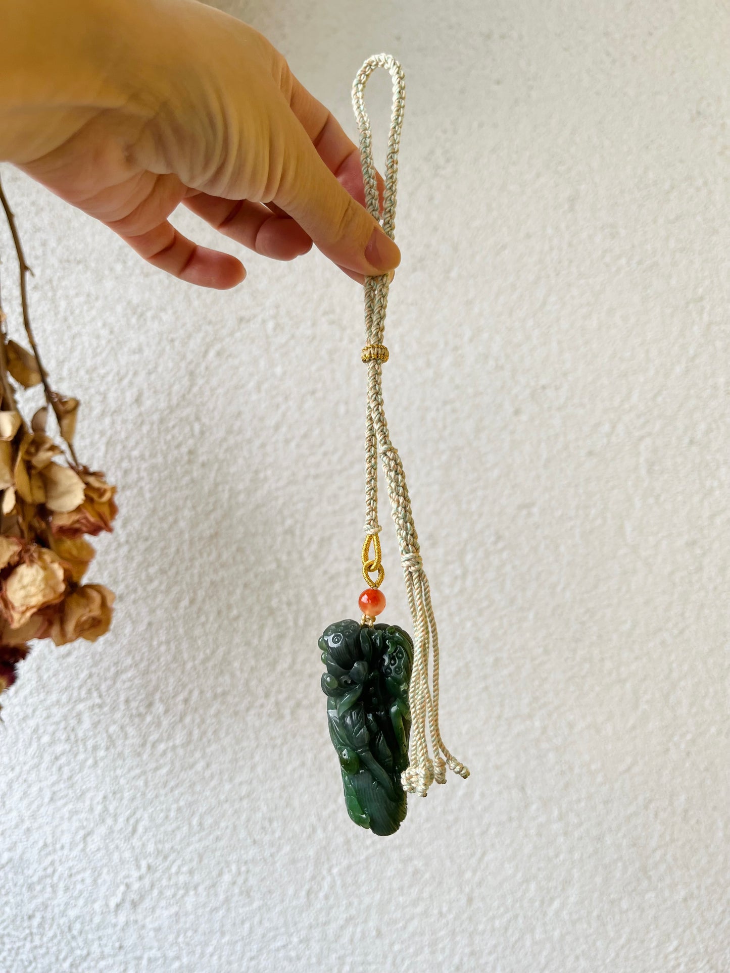 Hand Carved Green Hetian Jade Fish and Lotus Pendant, 手雕碧玉荷花鱼手把件