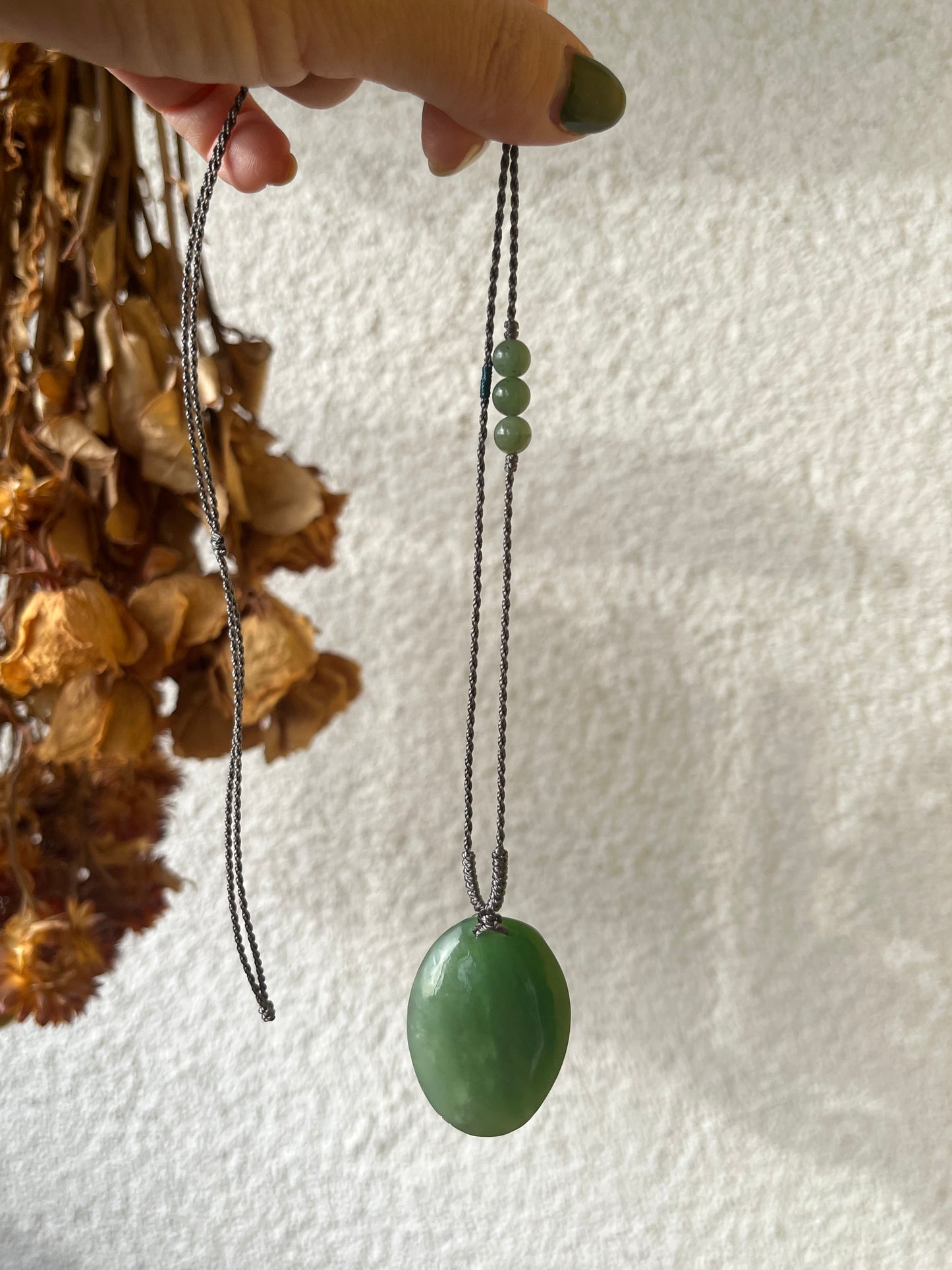 Hand Carved Green Hetian Jade Koi Fish and Lotus Leaf | 手雕碧玉白加绿荷叶金鱼