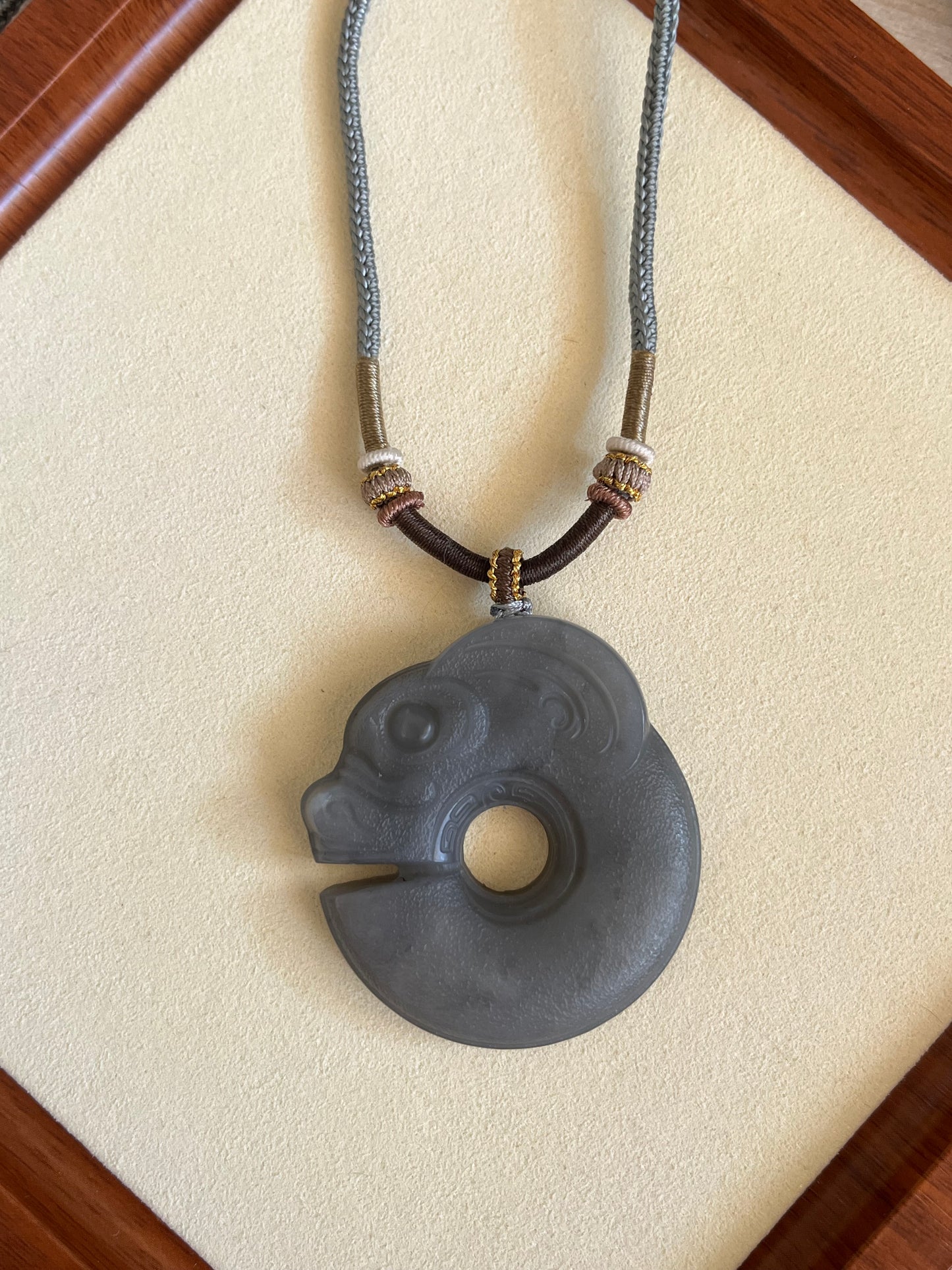 Smoky Purple Hetian Jade Pig Dragon Pendant