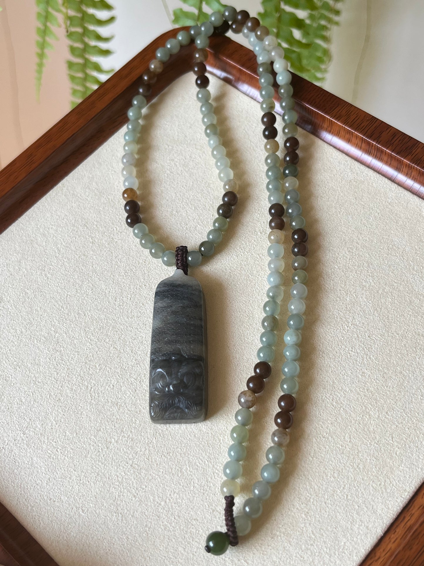 Qinghua Hetian Jade Beast Face Set | 和田青花兽面套链