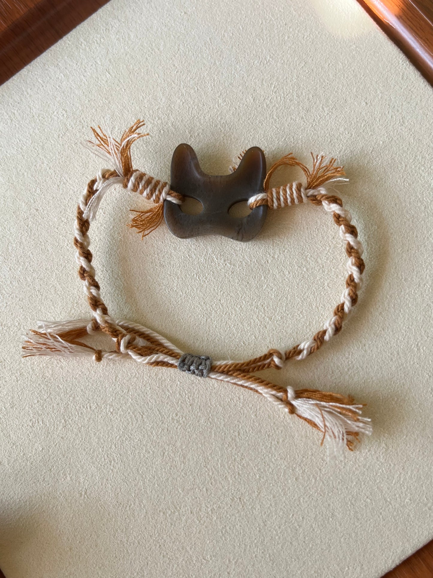 Handmade Bracelet with a Brown Hetian Jade Cat Mask