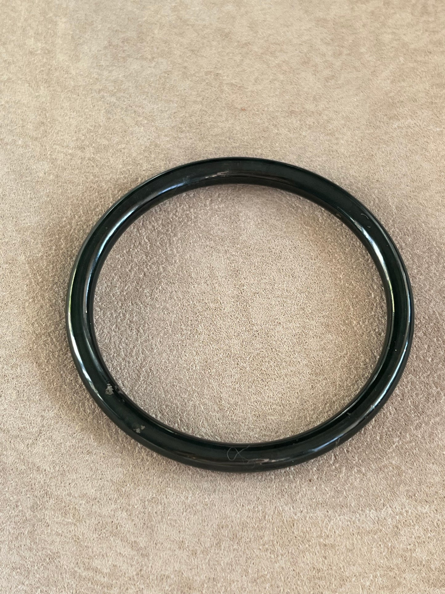 Dark Greenish-black Hetian Jade Slim Bangle 62mm | 和田黑青叮当镯