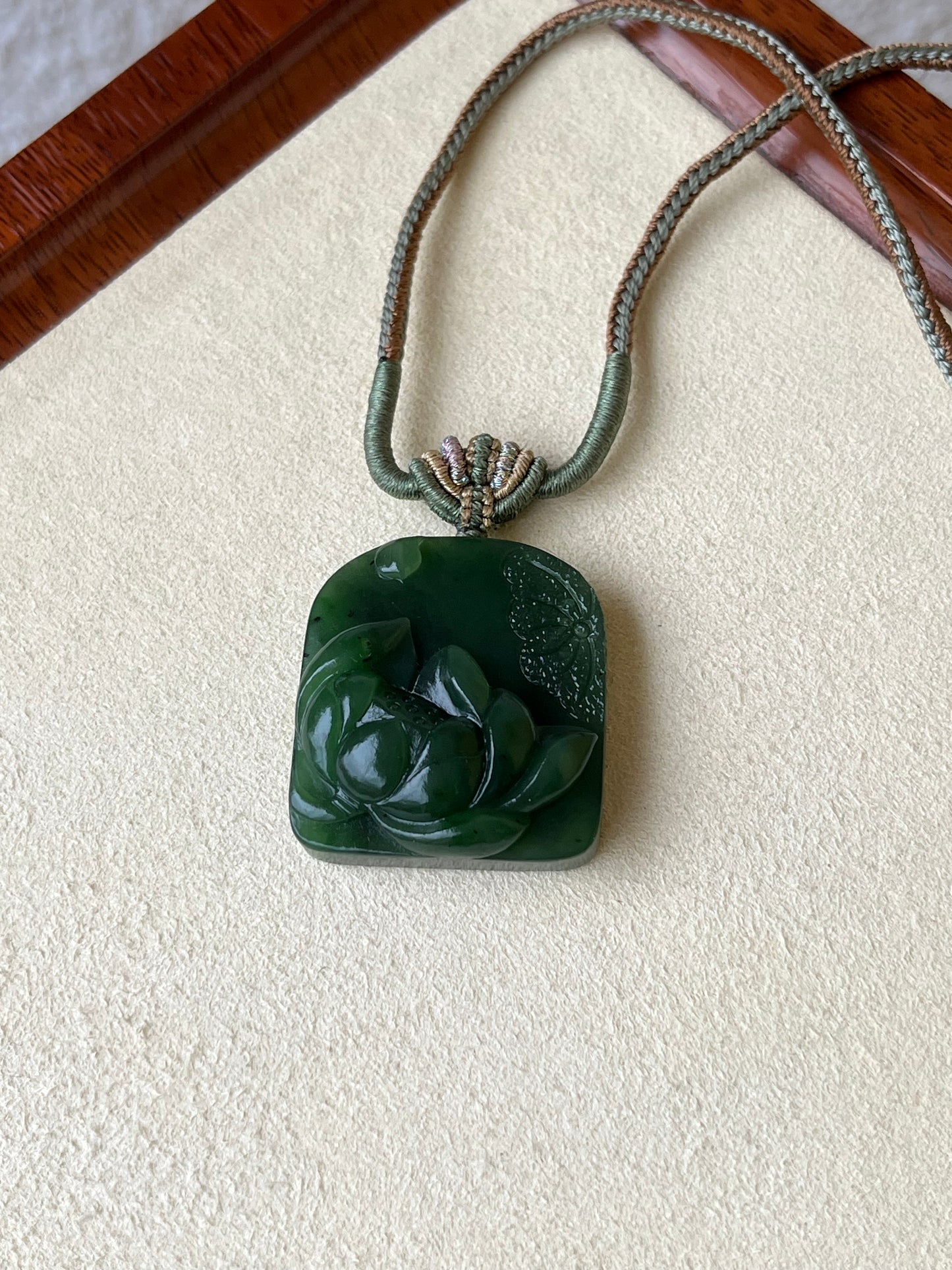 Hand Carved Green Hetian Jade Lotus Pendant | 和田老矿碧玉荷花牌