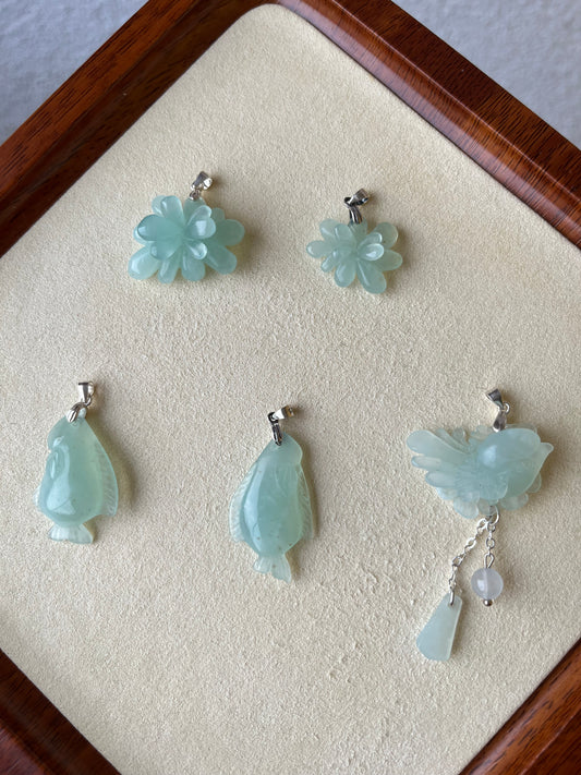 Hand Carved Blue Xiu Jade Pendants | 手雕岫玉天青冻小吊坠