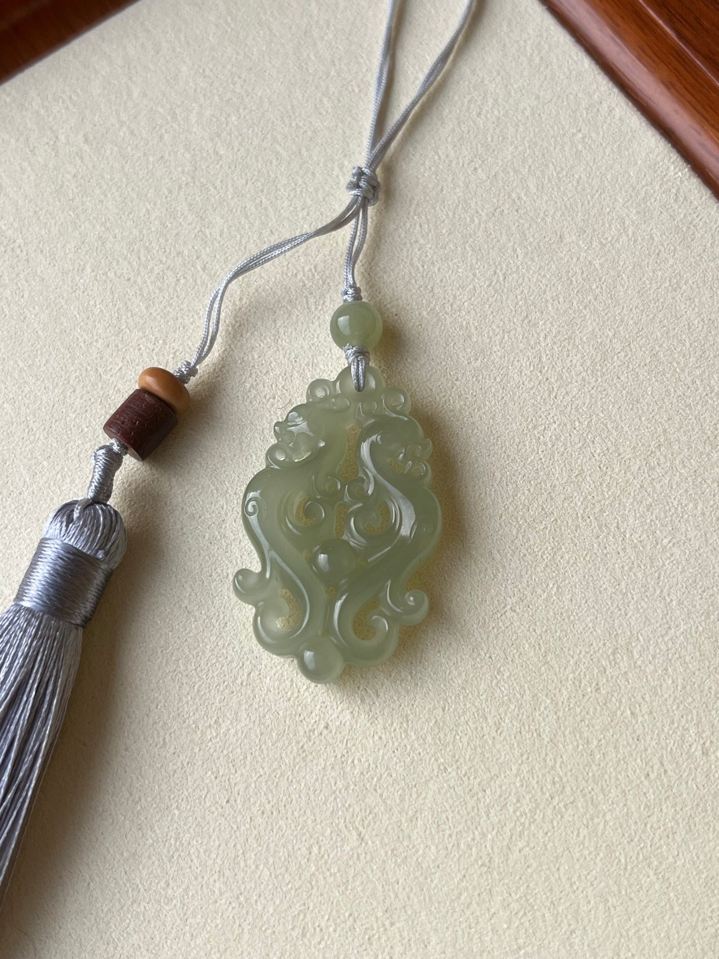 Handmade Bag Charm with a Hetian Jade Dragon and Phoenix Pendant | 和田龙凤牌包挂