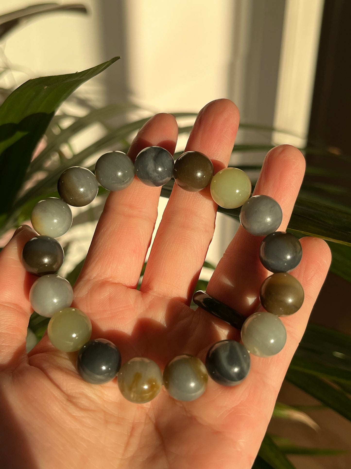 12mm Multi-Color Hetian Jade Beaded Bracelet | 和田楼兰三色手串