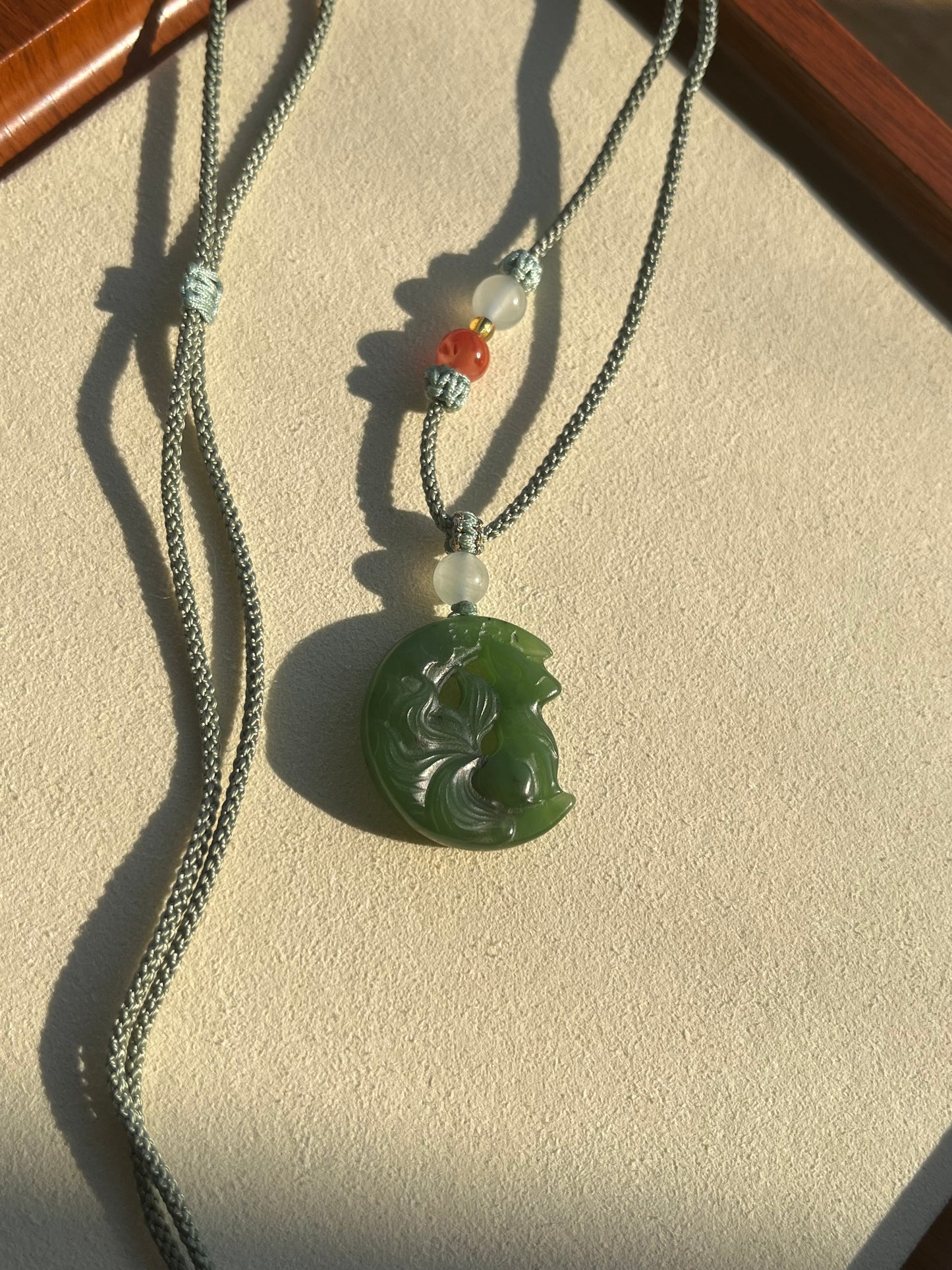 Green Hetian Jade Nine-tailed Fox Necklace | 和田碧玉小九尾吊坠