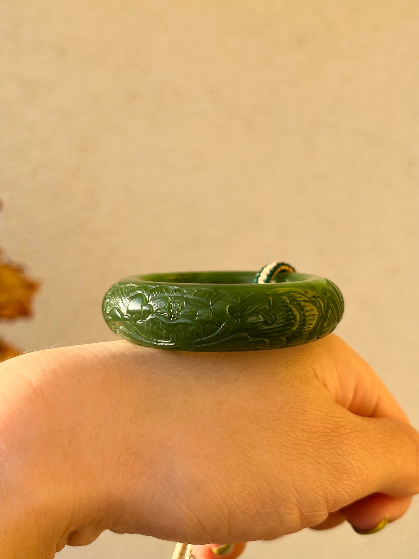 Hand Carved Green Hetian Jade Lotus Flower Peace Ring Pedant, 手雕碧玉荷花平安环吊坠