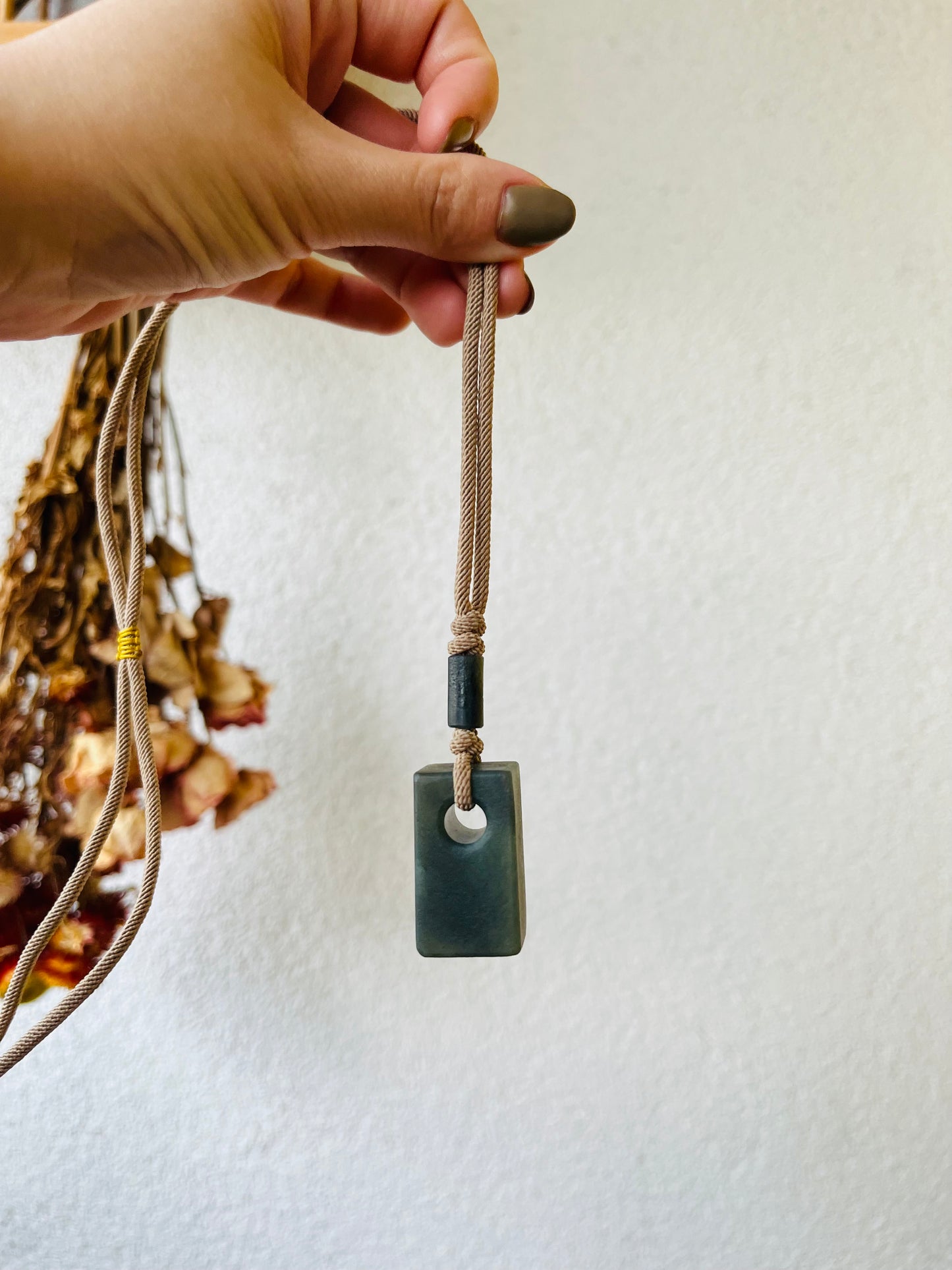 Neo-Chinese Blue-Gray Hetian Jade Flat Pendant Necklace, 和田青花古风吊坠