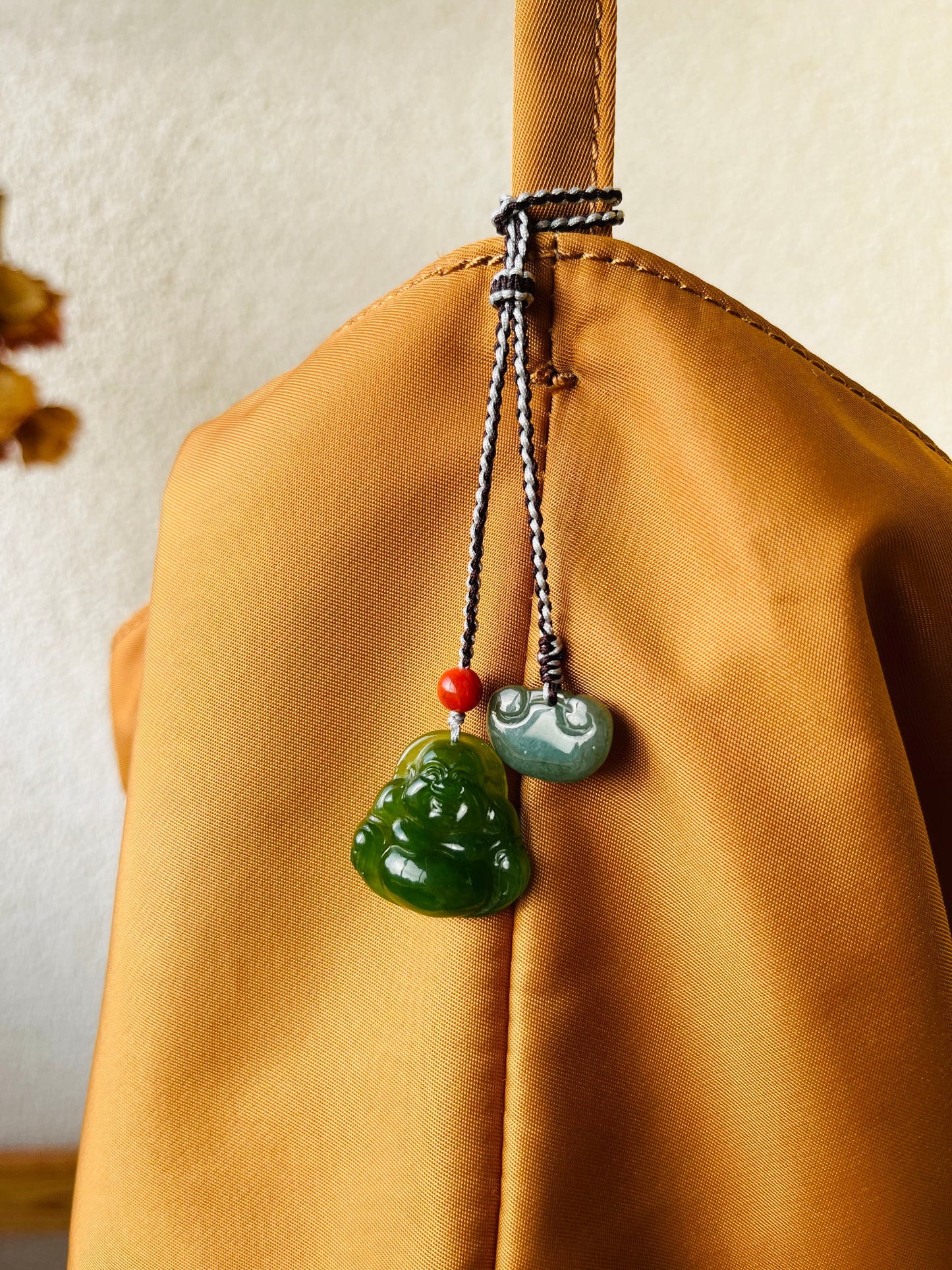 Handmade Green Hetian Jade Maitreya Buddha Bag Charm, 无黑点碧玉佛公包挂