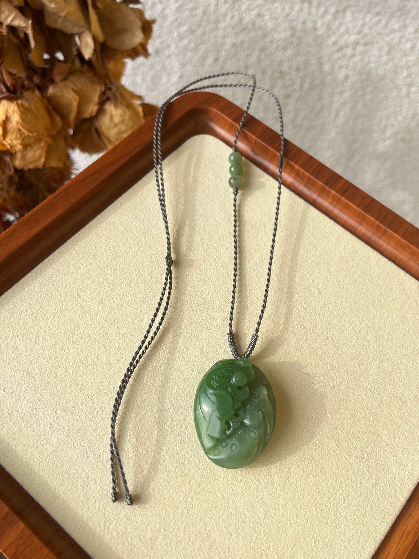 Hand Carved Green Hetian Jade Koi Fish and Lotus Leaf | 手雕碧玉白加绿荷叶金鱼