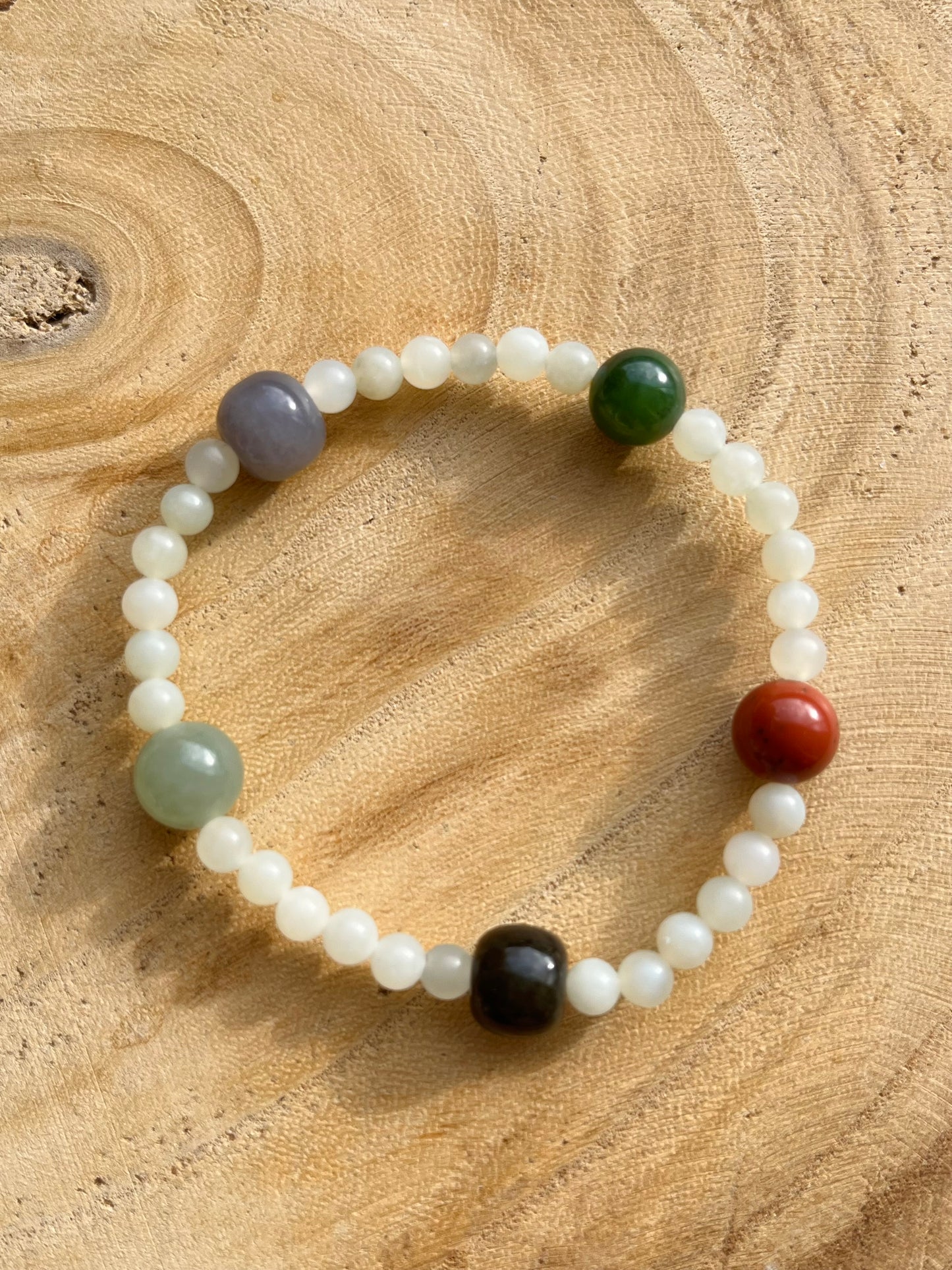 Multi-color Hetian Jade and Nanhong Agate Beaded Bracelet