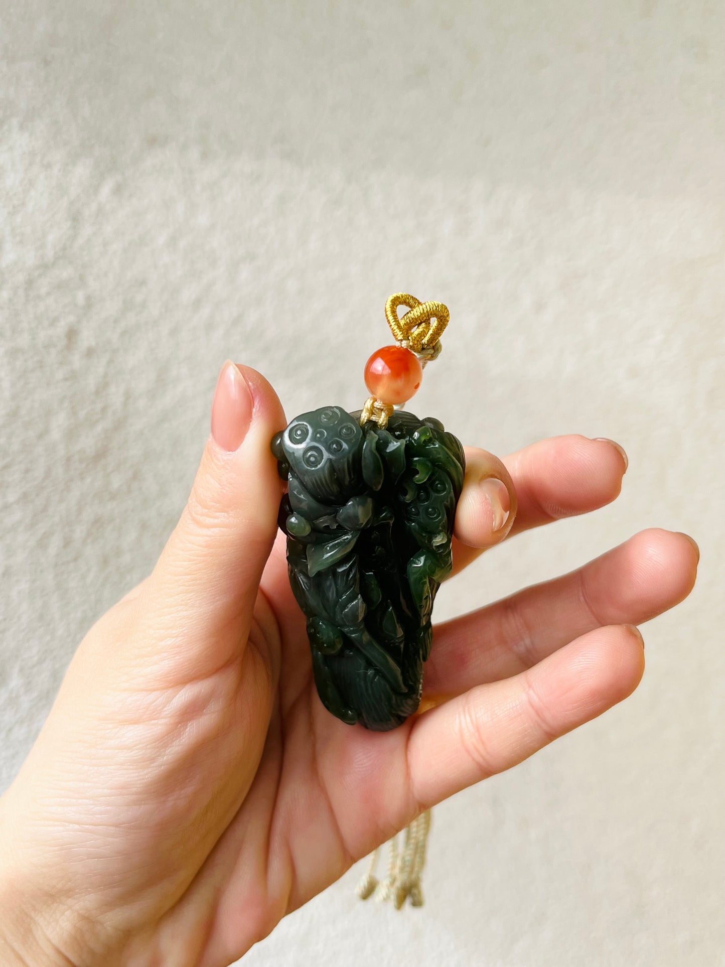 Hand Carved Green Hetian Jade Fish and Lotus Pendant, 手雕碧玉荷花鱼手把件