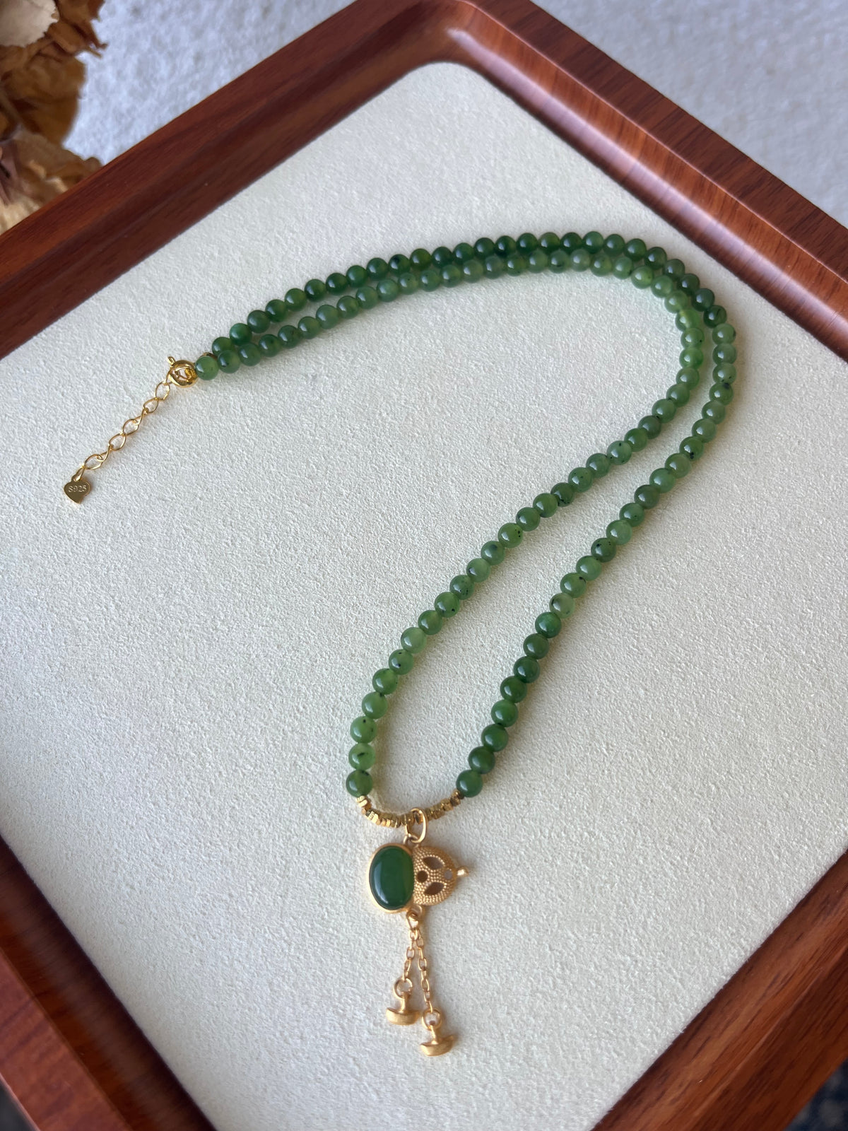 4mm Green Hetian Jade Beaded Necklace