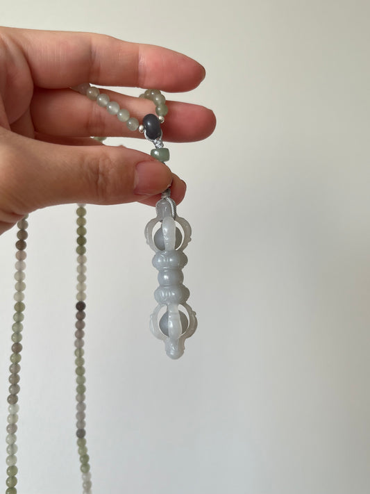 Hand Carved Hetian Jade Vajra Pendant, 手雕和田烟紫金刚杵