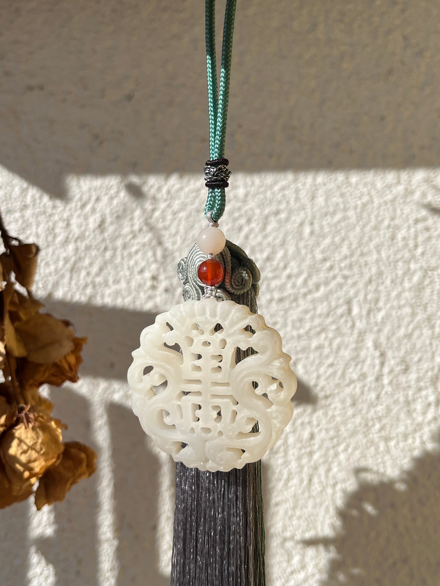 White Hetian Jade Longevity Character Amulet Car Hanging | 和田团寿镂空玉佩车挂