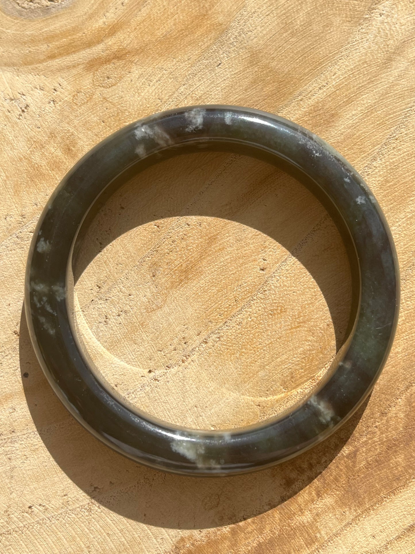 Smoky Gray Multi-hued with Cloud Patten Hetian Jade Bangle 57mm, 浓烟灰带紫带翠意境手镯