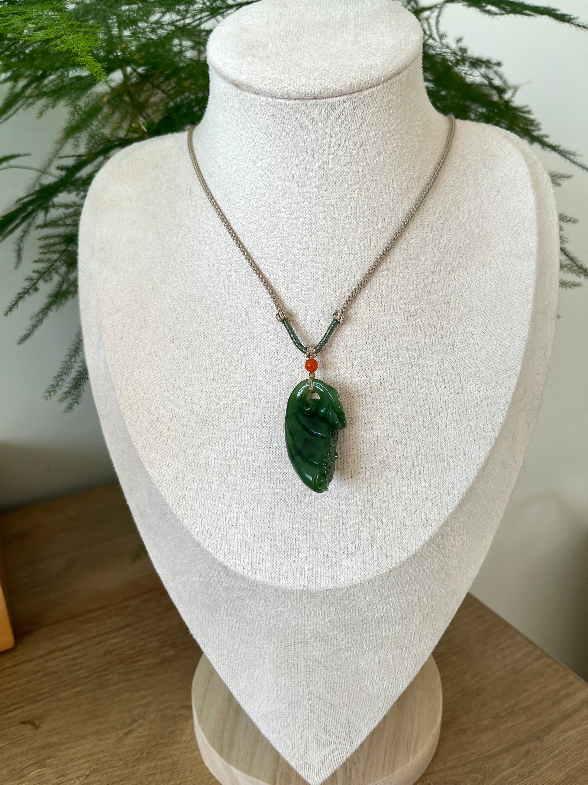 Hand Carved Green Hetian Jade Lotus Pod Pendant, 手雕碧玉如意莲蓬