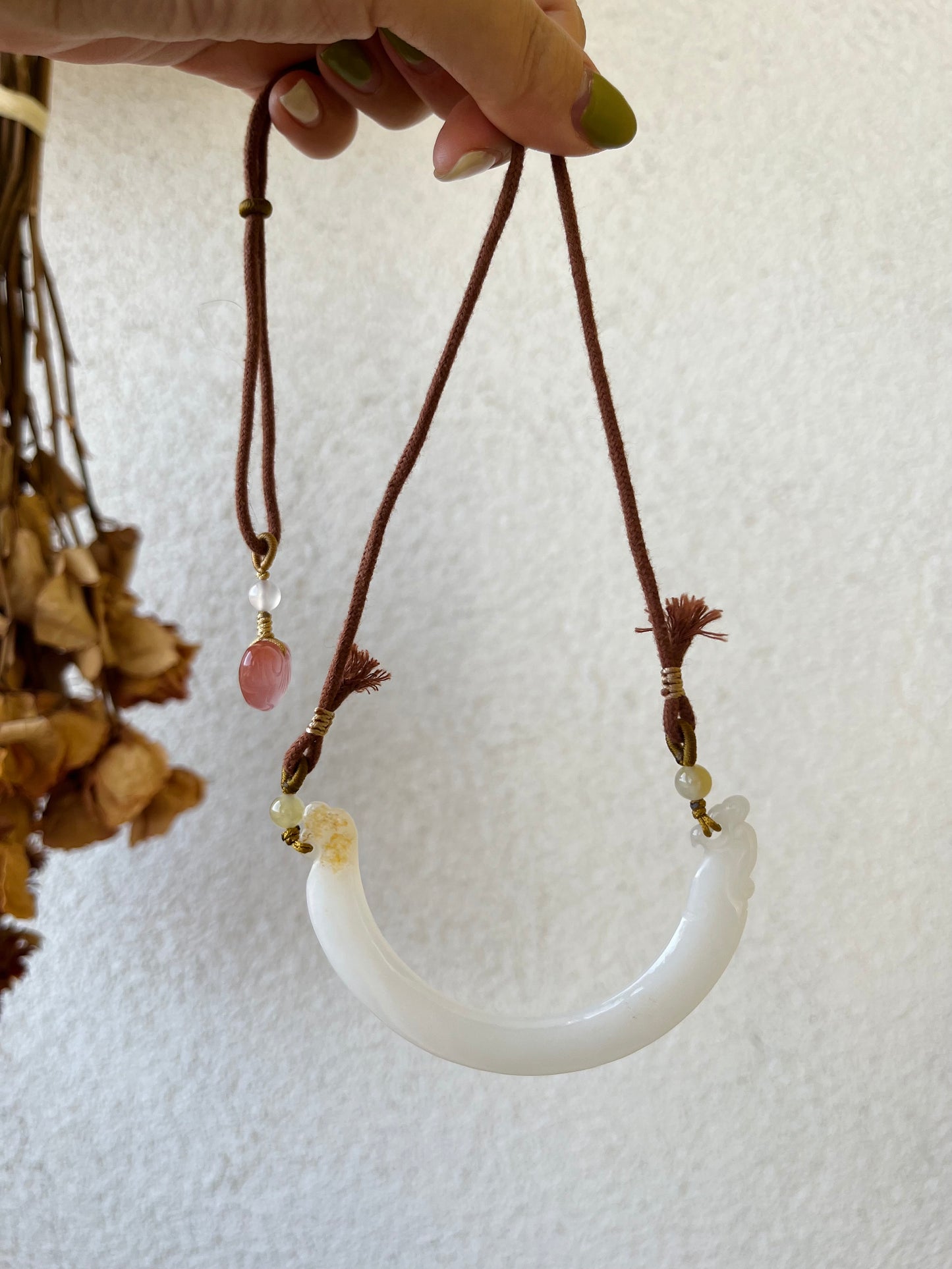 Hand Carved White Nephrite Jade Phoenix Huang Arc-shaped Pendant，手雕白玉凤玉璜