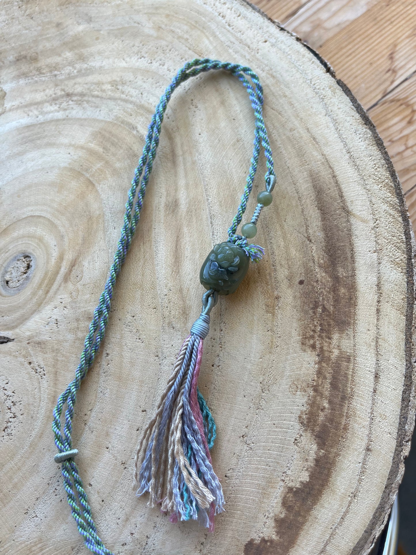 Designed Necklace with a Hand Carved Hetian Green Jade Lotus and Bird Bead, 和田手雕碧玉鸟戏荷花桶珠