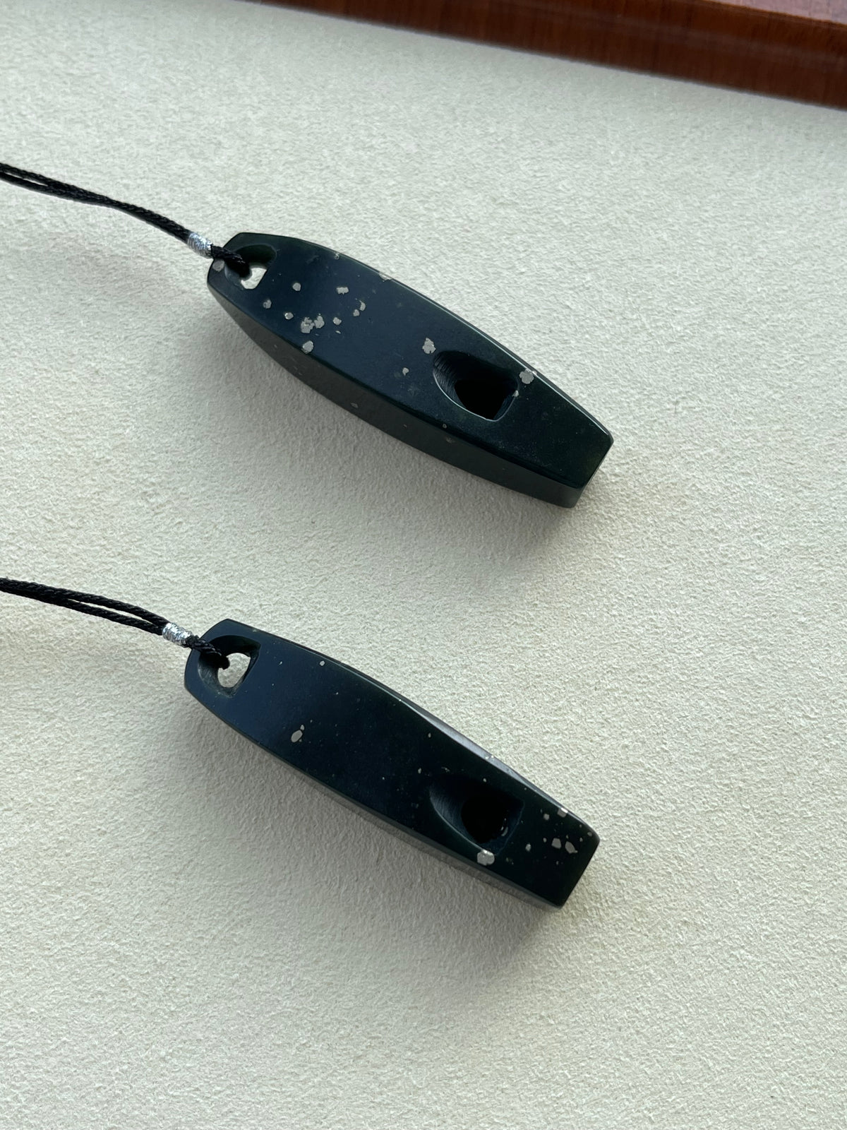 Dark Green Hetian Jade Whistle | 新疆和田黑青口哨