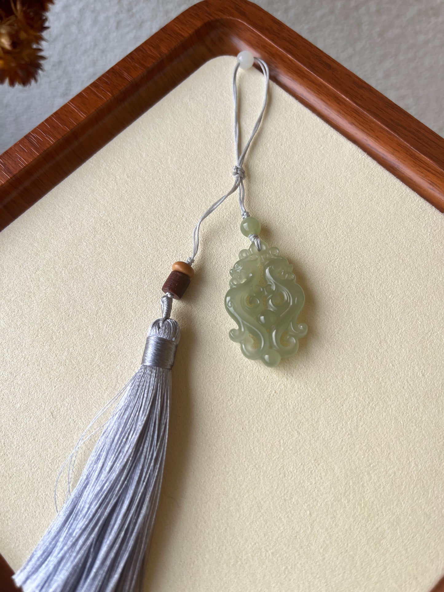 Handmade Bag Charm with a Hetian Jade Dragon and Phoenix Pendant | 和田龙凤牌包挂