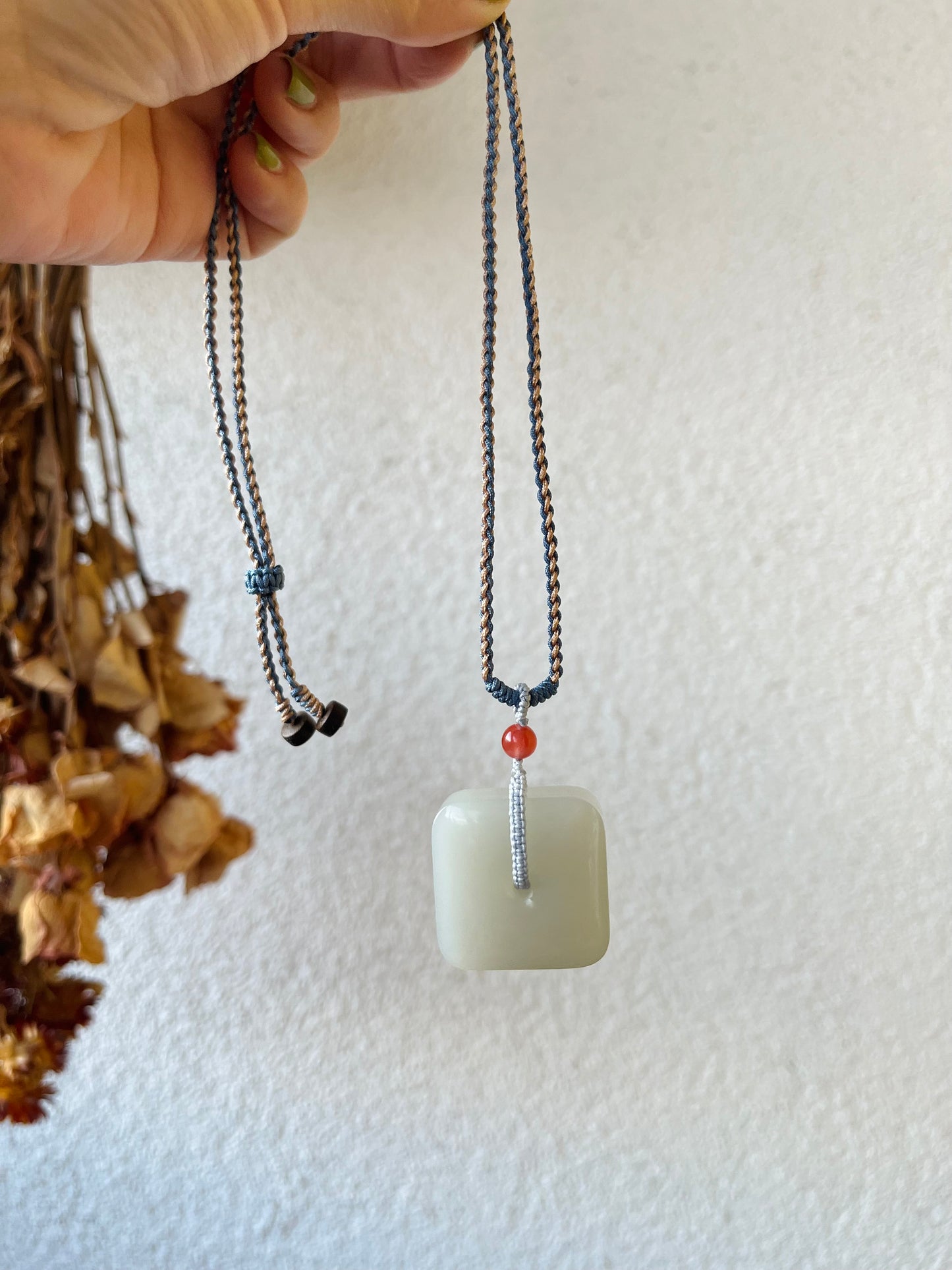 Hetian White Jade Square Peace Buckle (Jade PI Pendant)，和田青海青白玉方扣