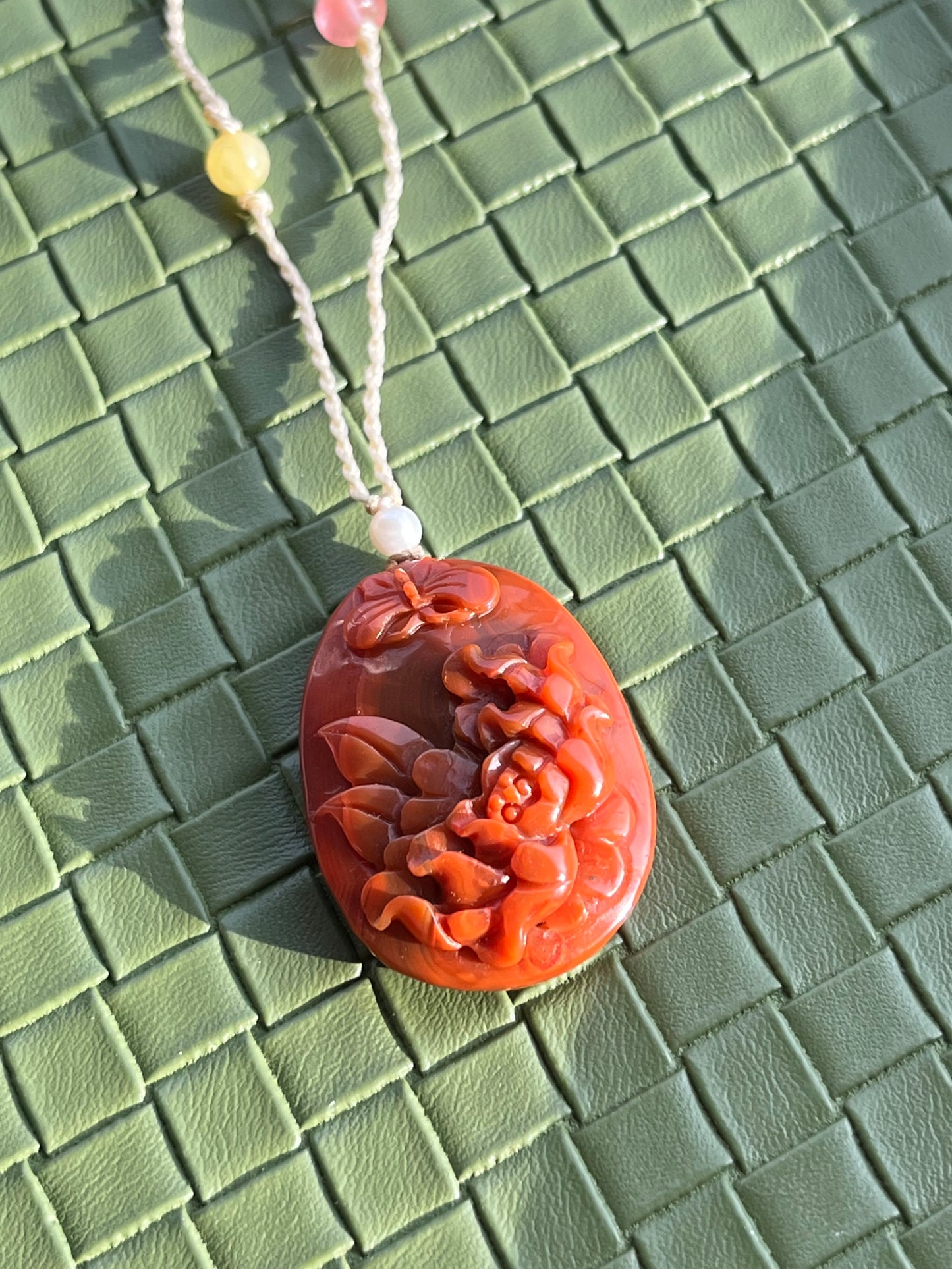 Hand Carved Nanhong Agate Peony Flower and Butterfly Pendant | 手雕南红蝶恋花