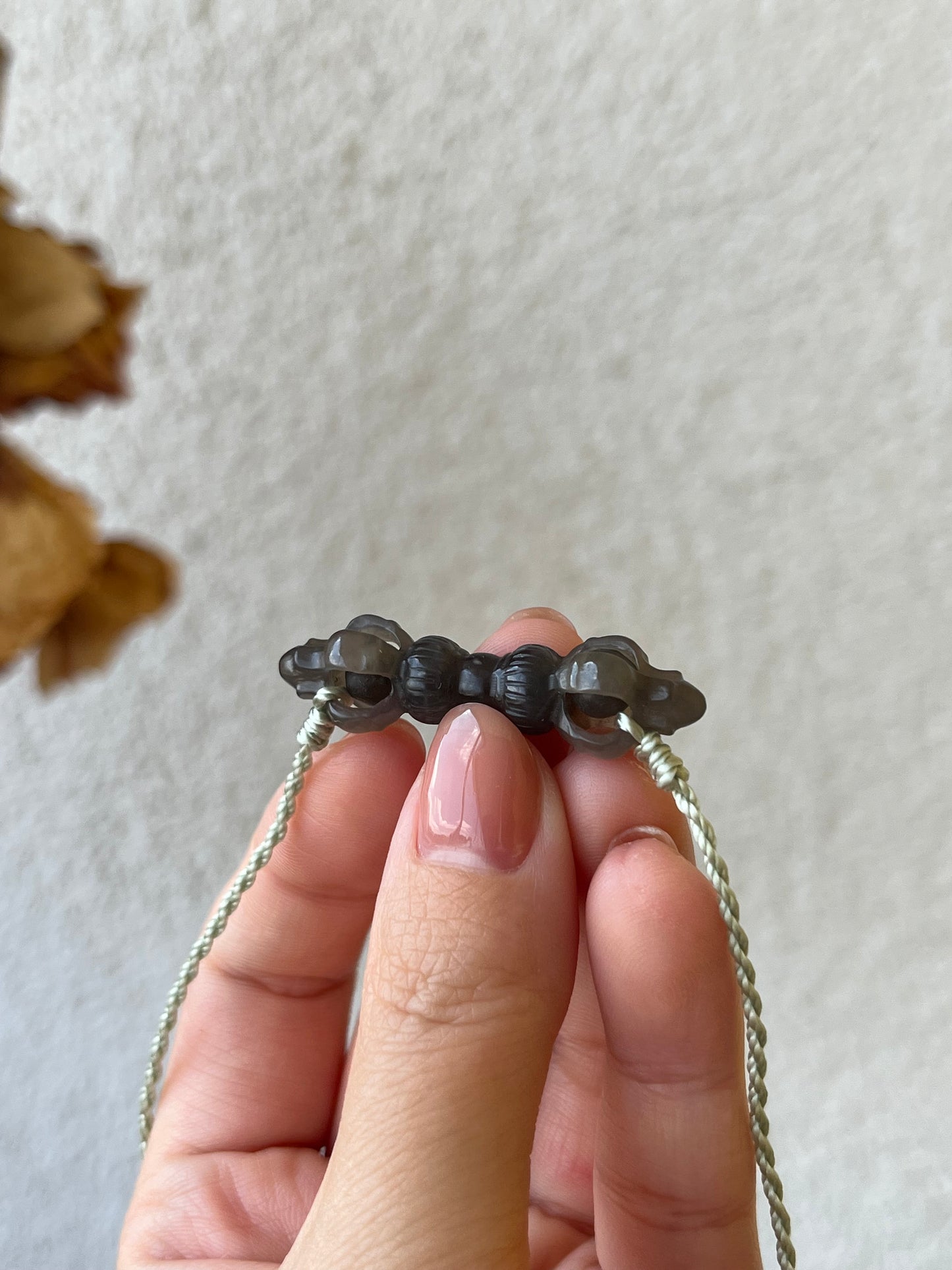 Small Dark Grayish Purple Hetian Jade Vajra Necklace | 和田浓烟紫小金刚杵锁骨链
