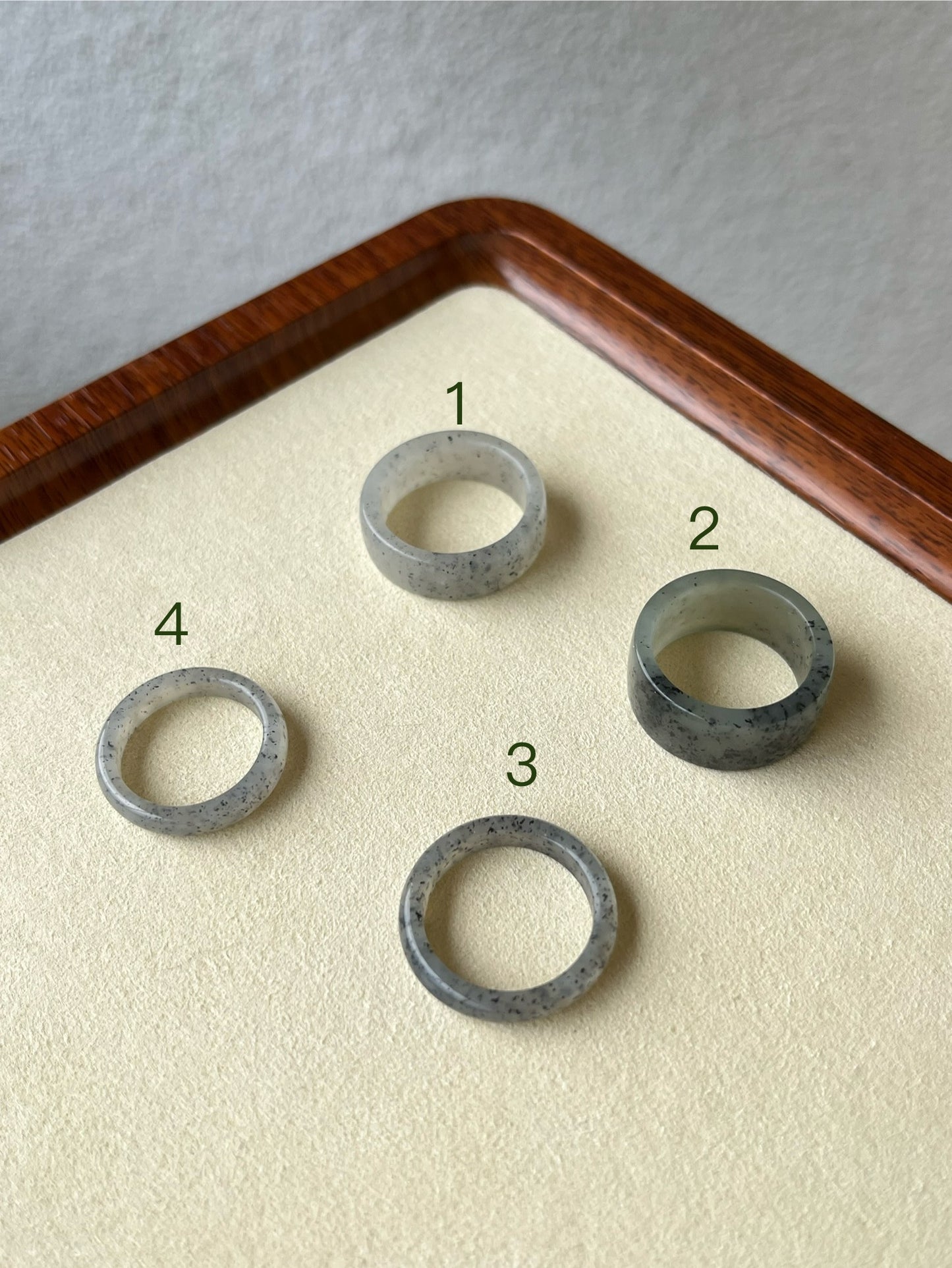 Qinghua Hetian Jade Rings | 和田点墨青花戒圈