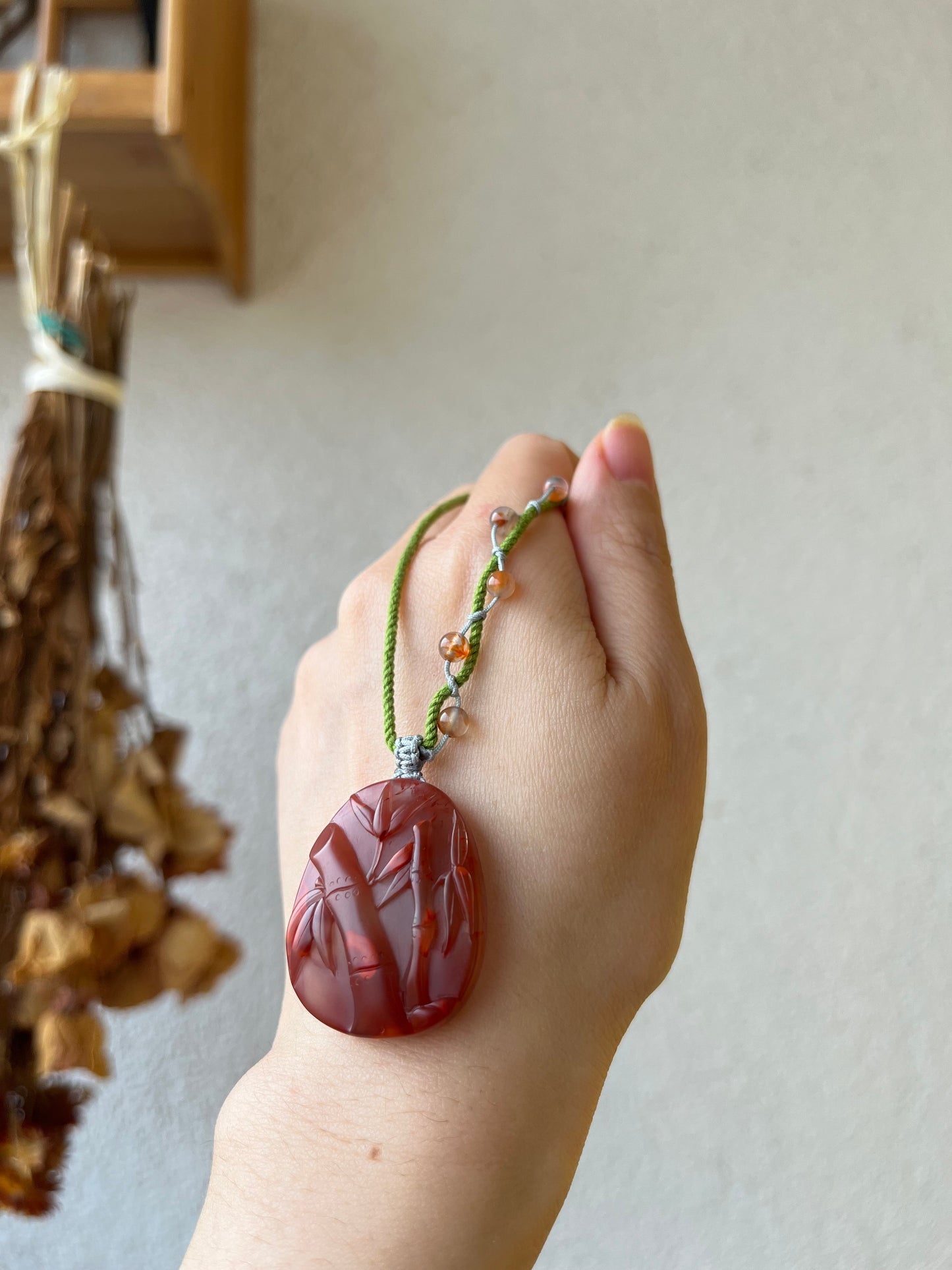 Handmade Necklace with a Hand Carved Nanhong Agate Bamboo Pendant, 手雕南红竹节