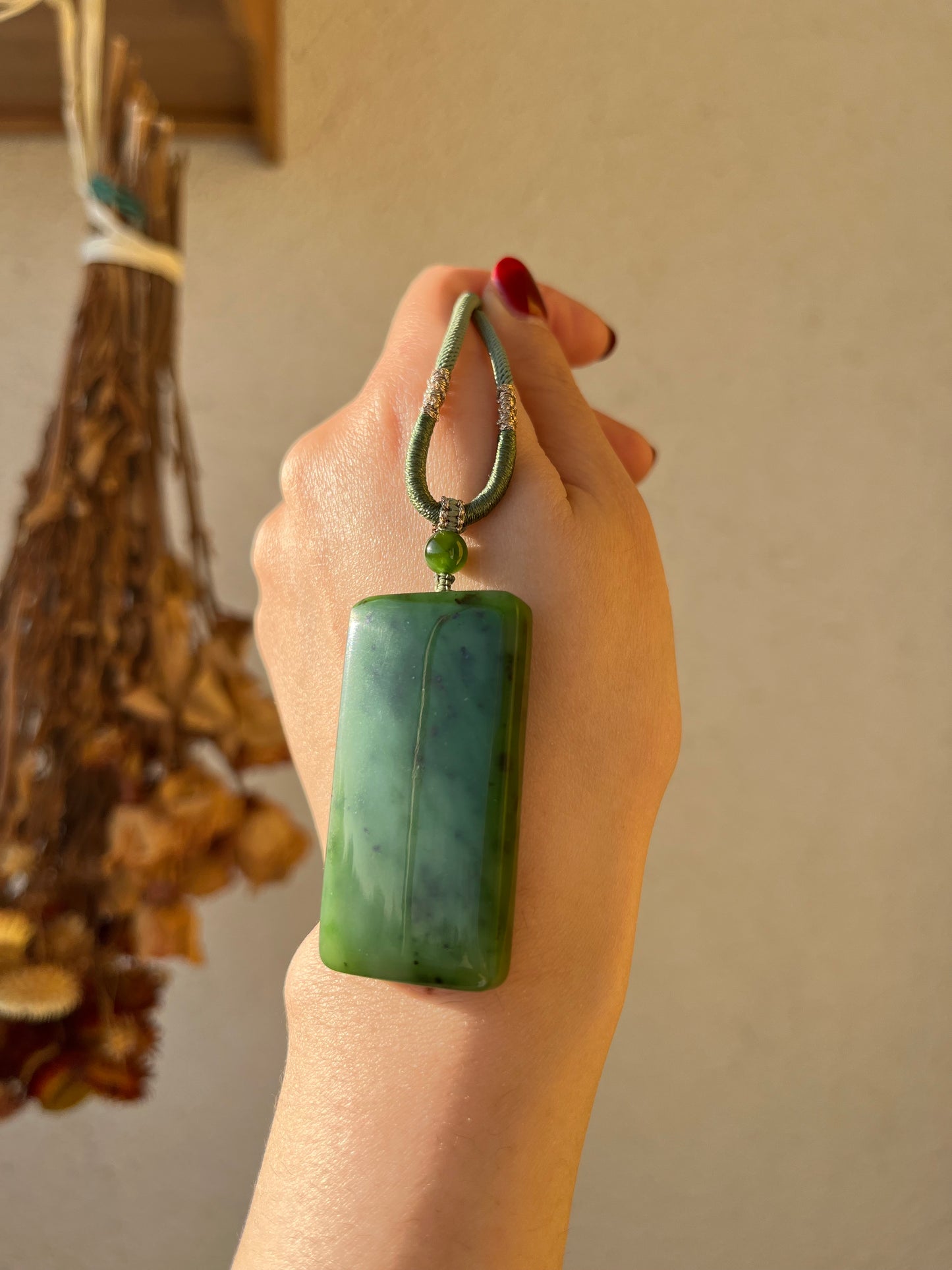 Necklace with a Green Hetian Jade Flat Pendant，和田老矿碧玉无事牌