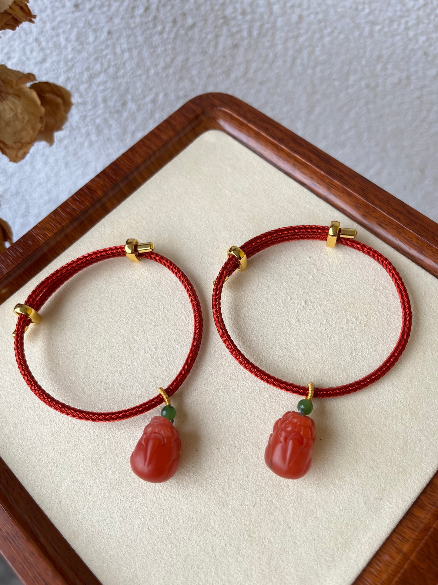 Nanhong Agate Pixiu Bracelet, Multi-functional | 南红貔貅手绳