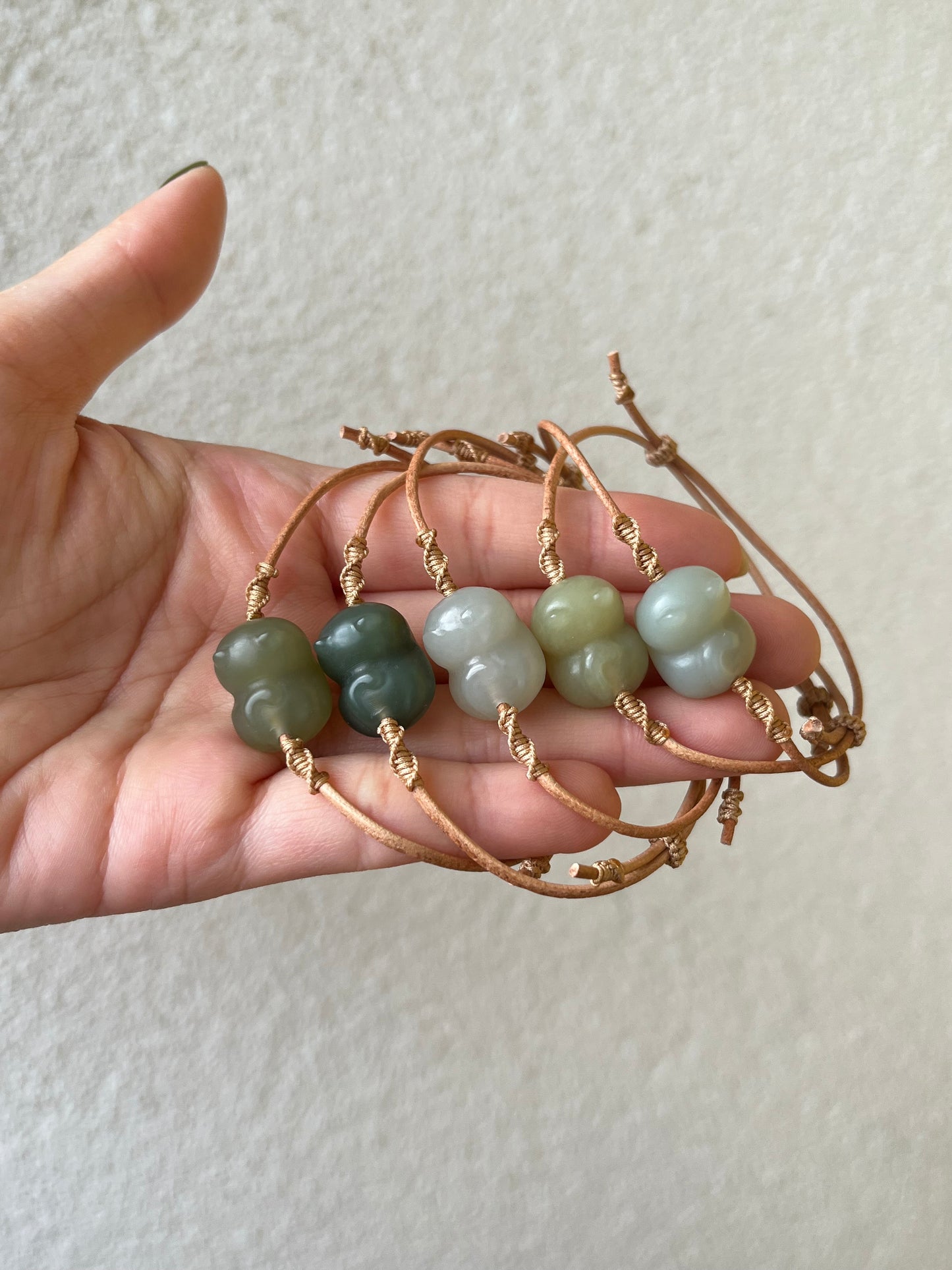 Handmade 3D Hetian Jade Cat Bracelet | 和田玉趴趴猫手绳