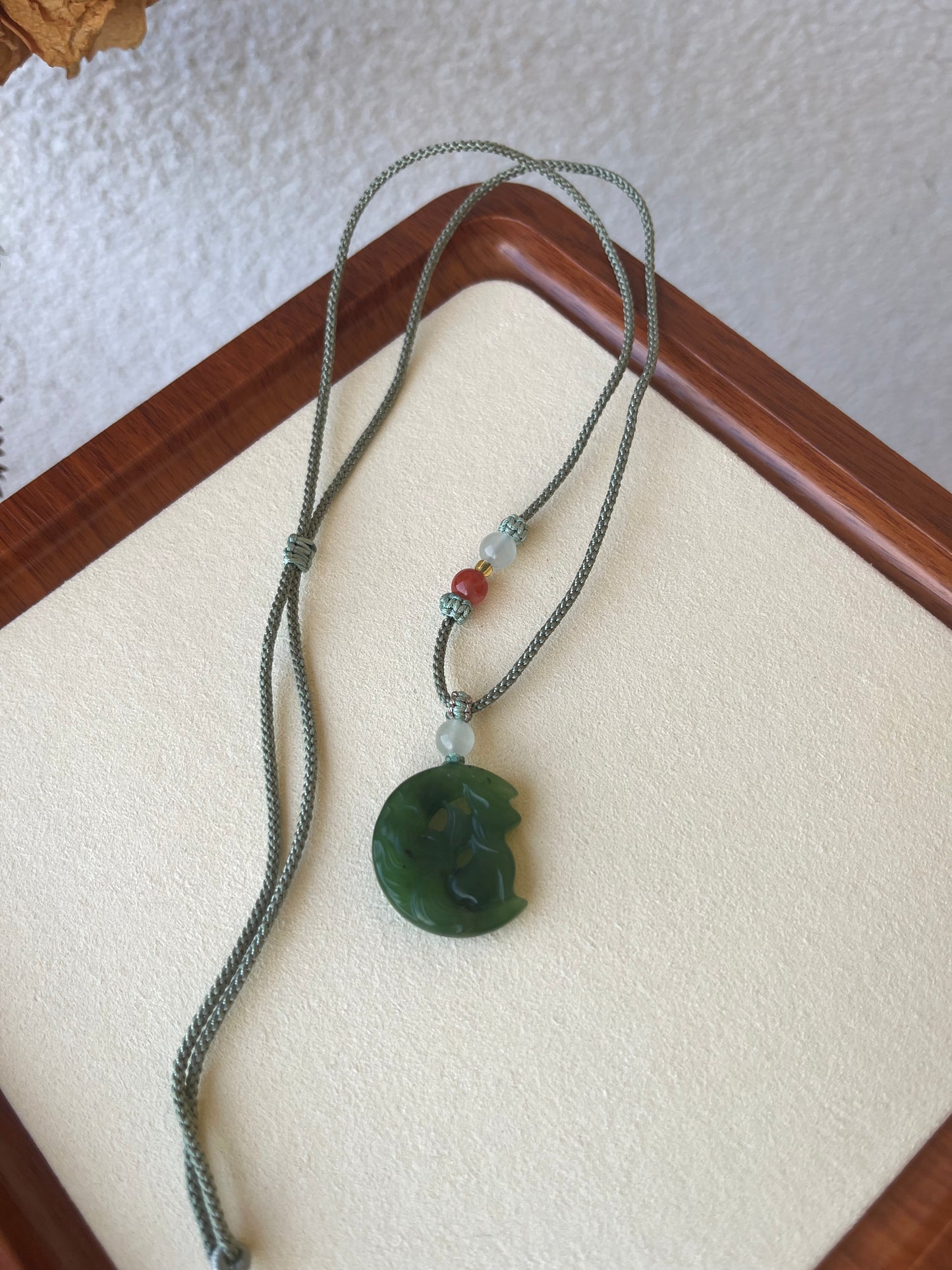 Green Hetian Jade Nine-tailed Fox Necklace | 和田碧玉小九尾吊坠